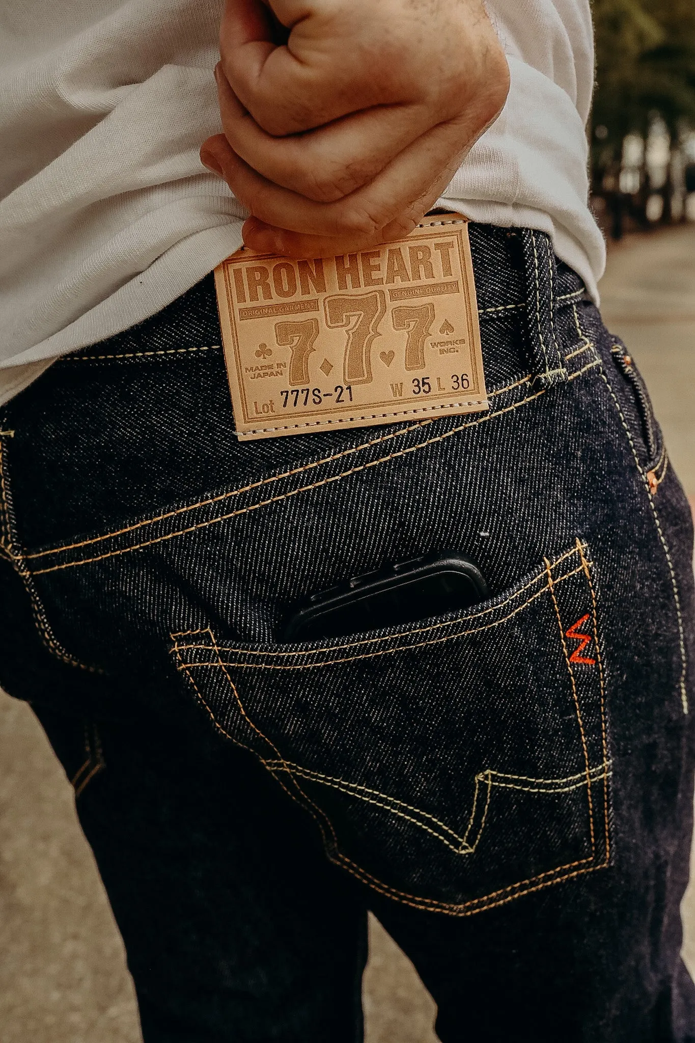 21 oz Selvedge Denim Super Slim Tapered Jeans - Indigo IH-777S-21