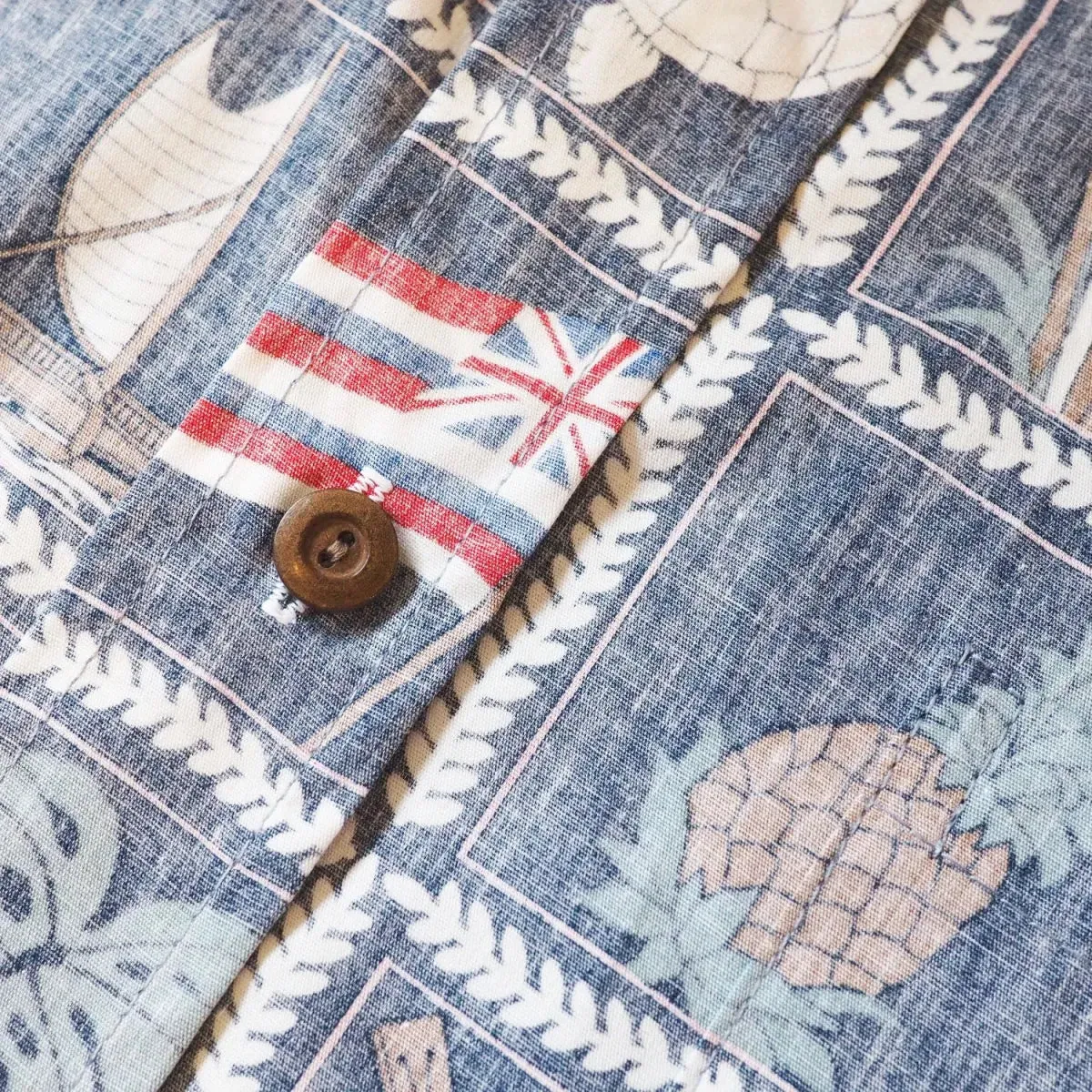 50th state navy REVERSE print hawaiian cotton shirt