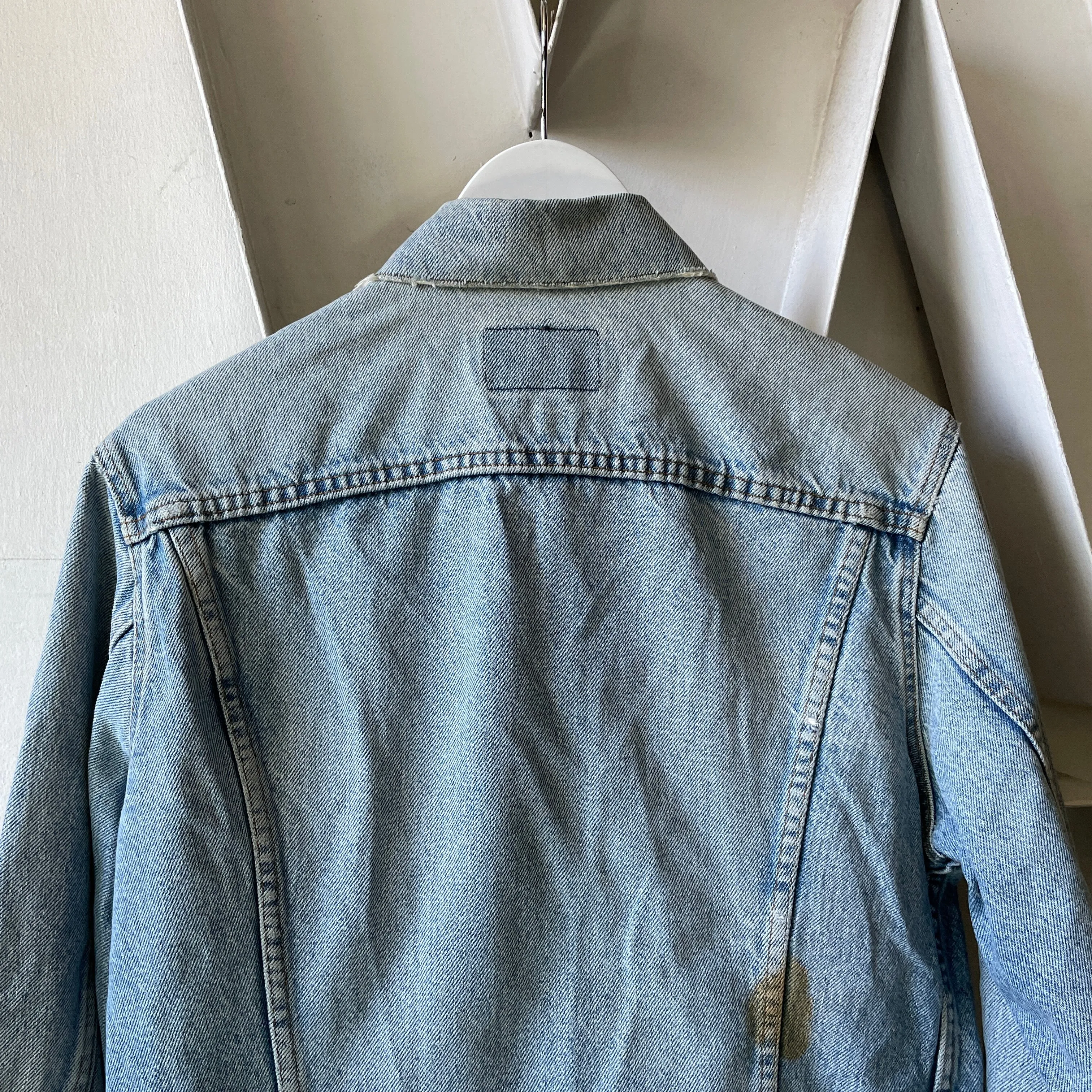 80’s Thrashed Levi’s Trucker - Medium