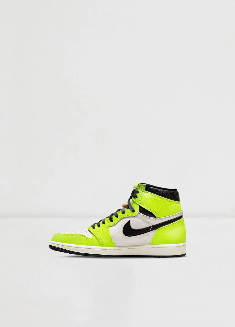 Air Jordan 1 Retro High OG 'Visionaire' Sneaker