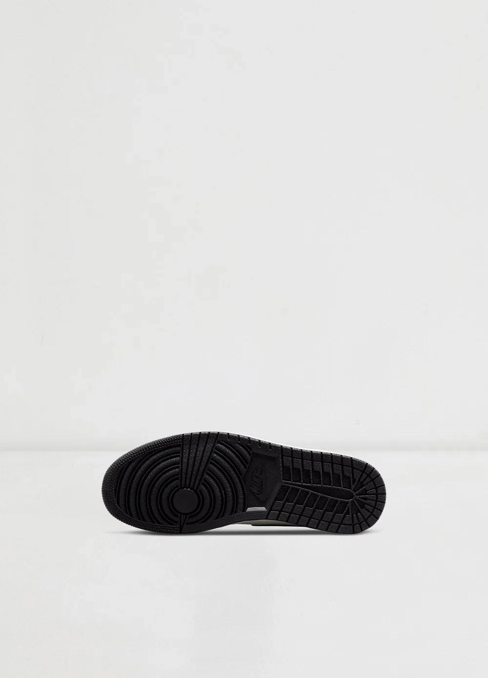 Air Jordan 1 Retro High OG 'Visionaire' Sneaker