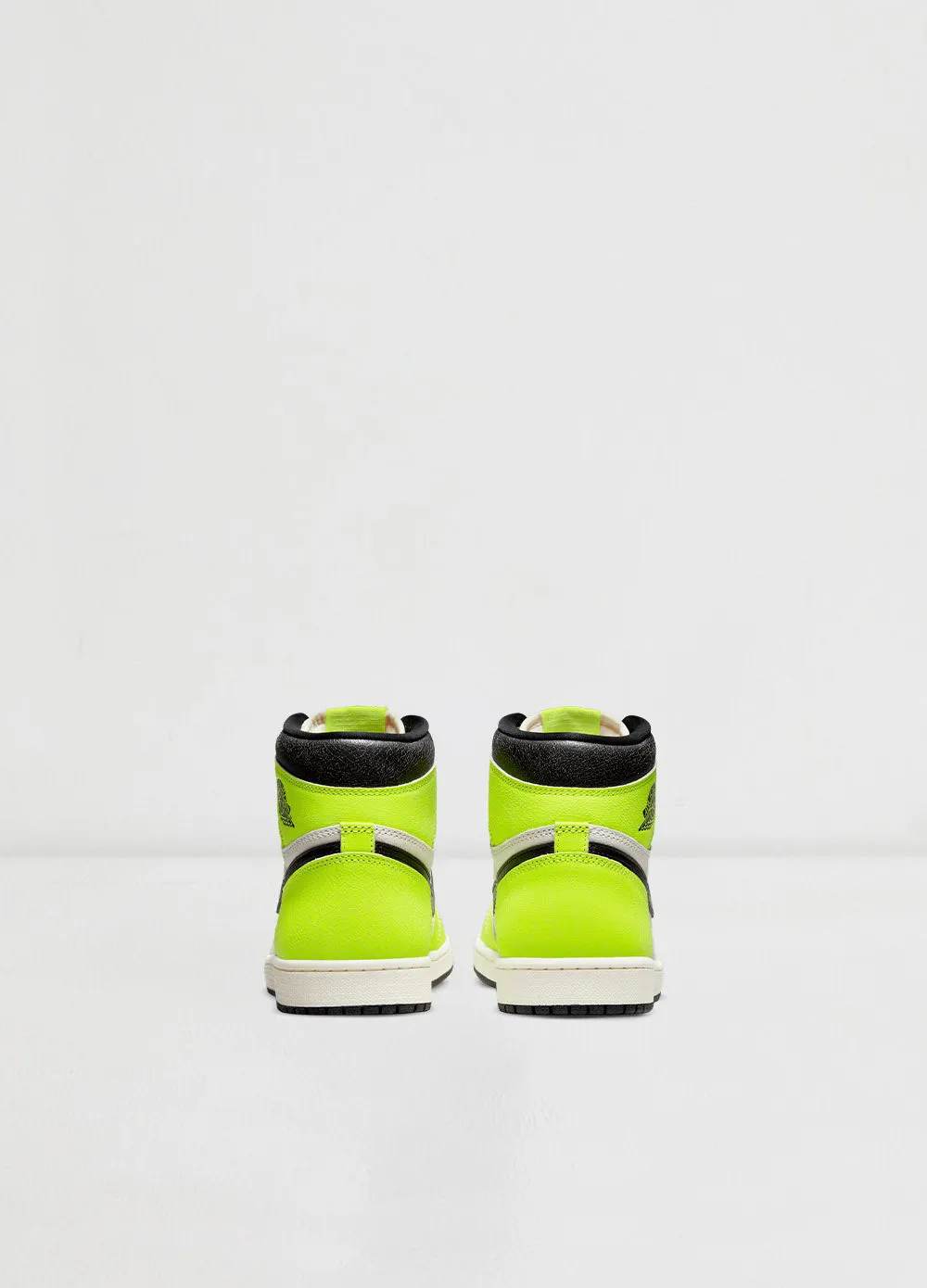 Air Jordan 1 Retro High OG 'Visionaire' Sneaker