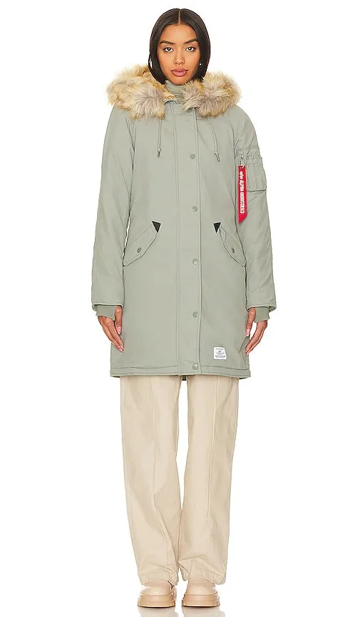 ALPHA INDUSTRIES Elyse Parka in Baby Blue