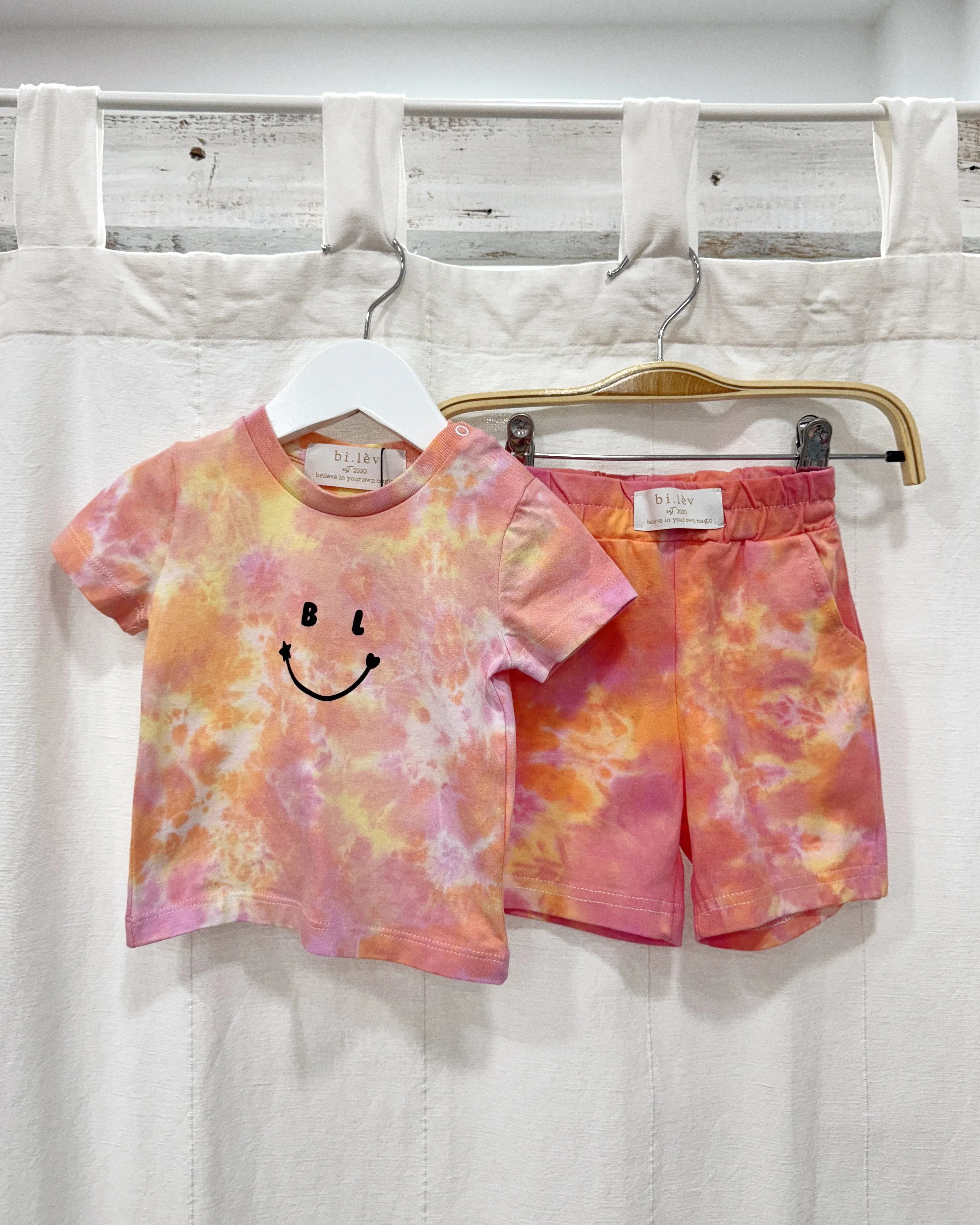 BABY & KIDS STRAWBERRY CITRUS tie-dye jogger shorts