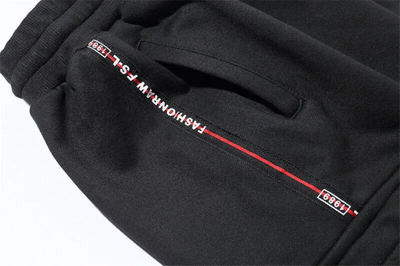 Best joggers for men 2022 APEQ Techwear black joggers