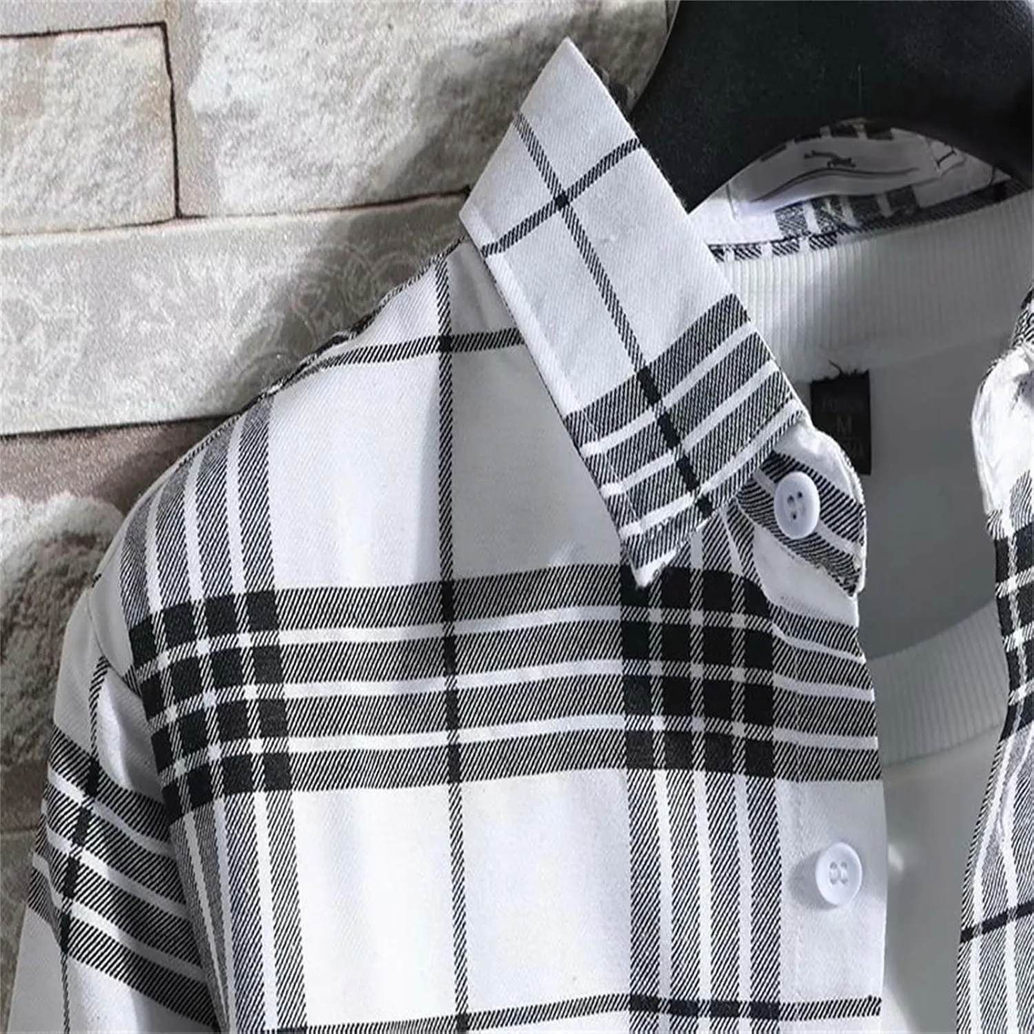 BIFUTON Mens Lightweight Flannel Shirts Long Sleeve Button Down Plaid Shirt Men Flannel Jackets for Mens Cardigan Sweater
