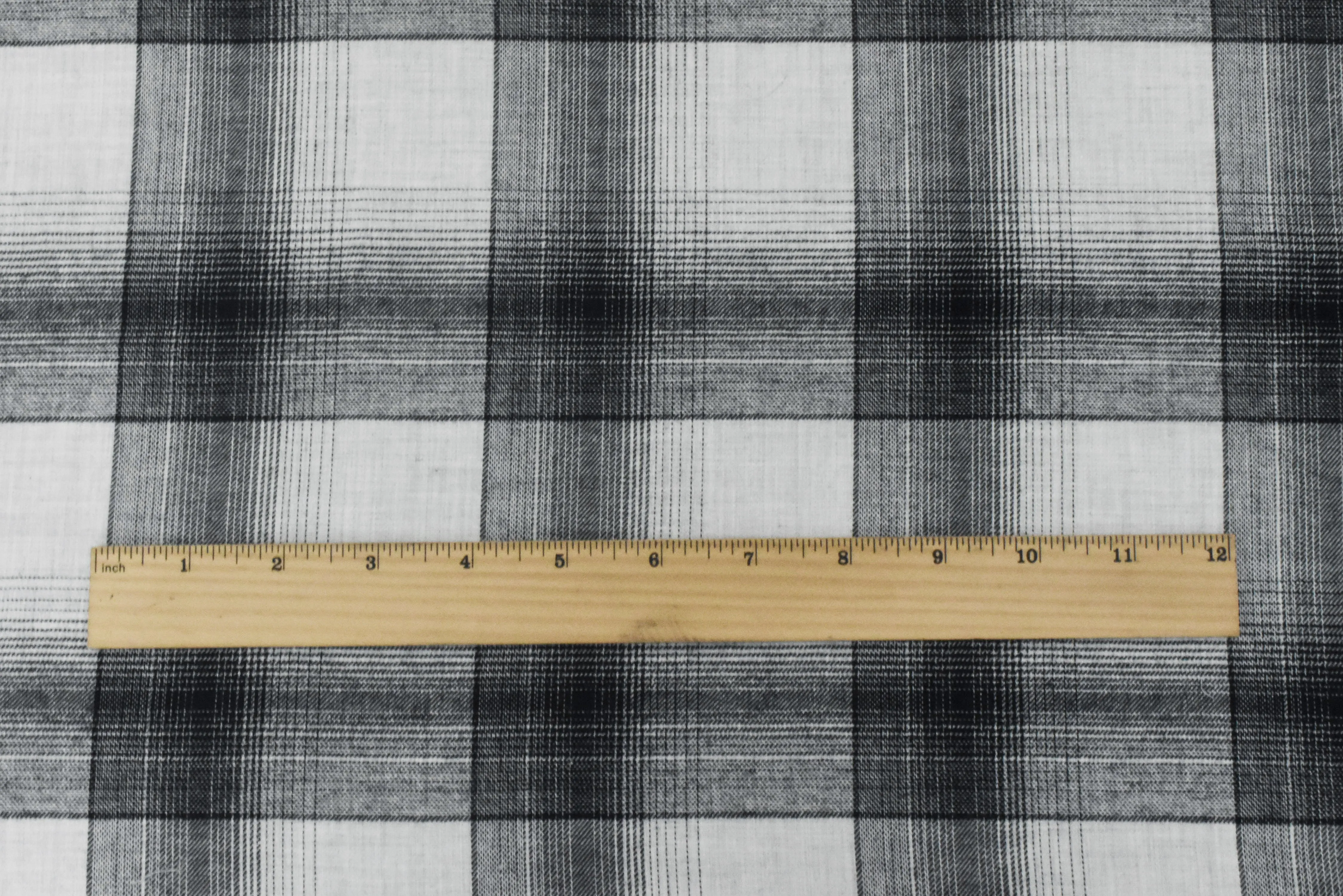 Black-Off-White Famous Maker Cotton Plaid Flannel Woven Fabric