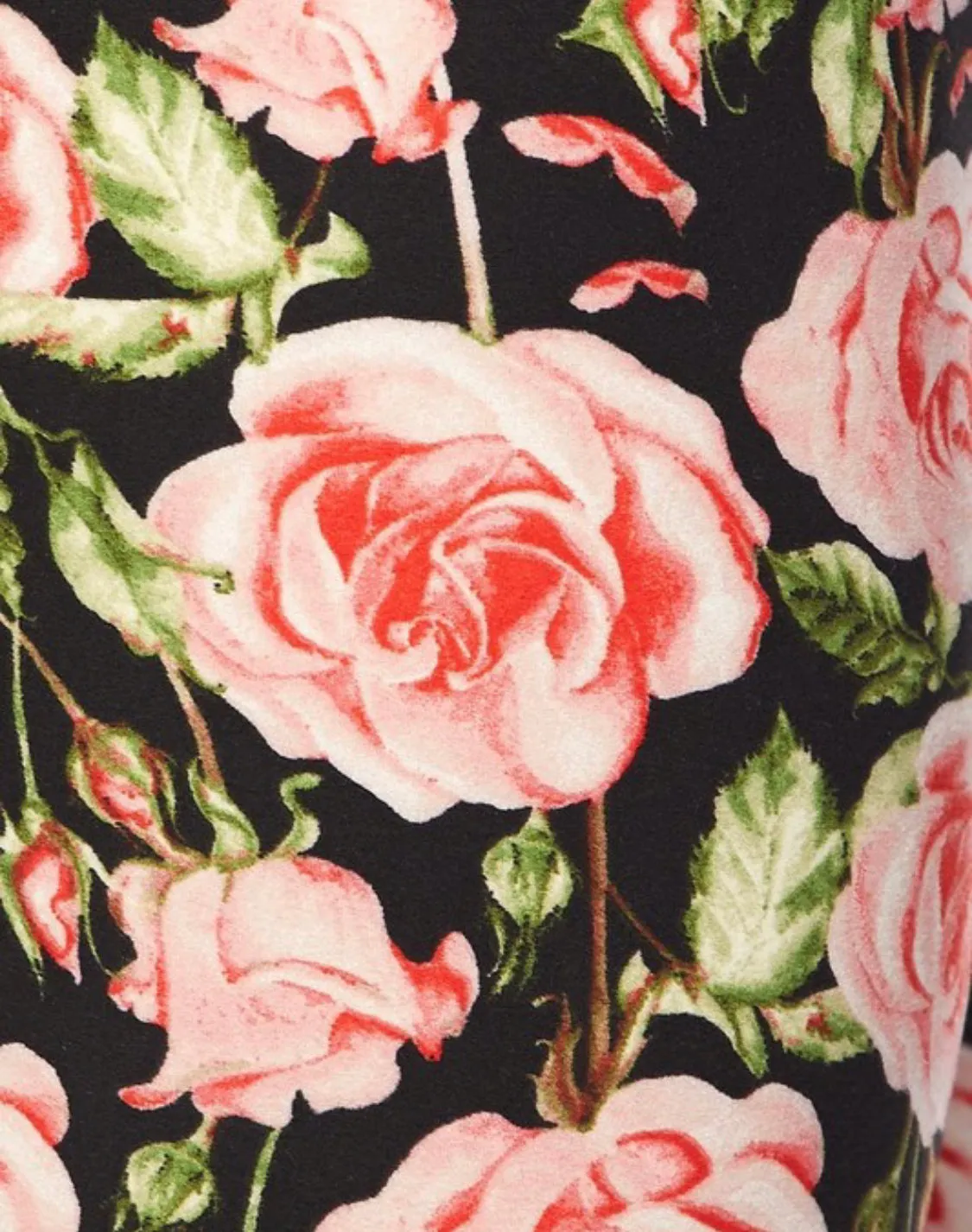 Blooming Blush Roses Leggings