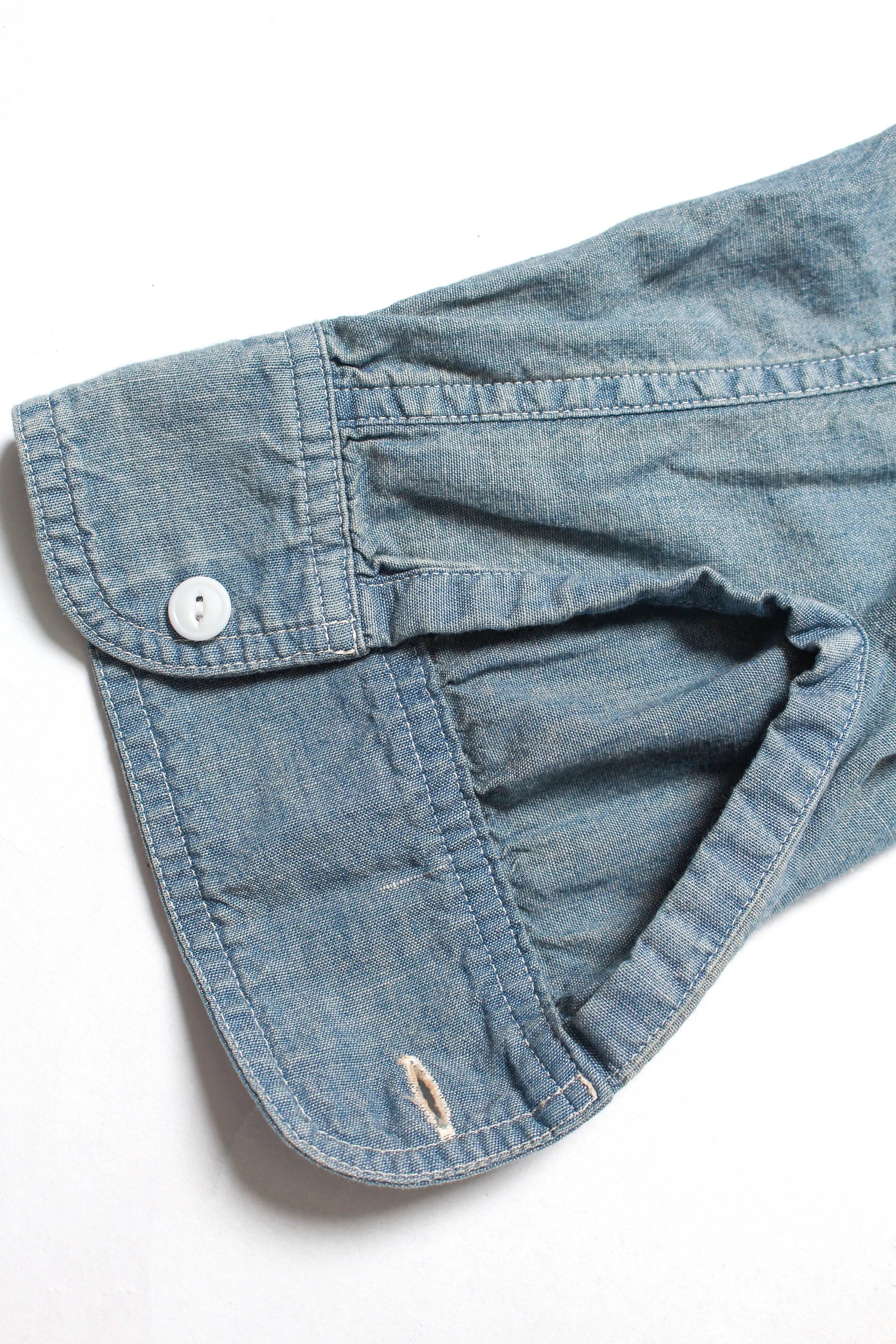 CHAMBRAY SHIRTS SUNBURN AGEING
