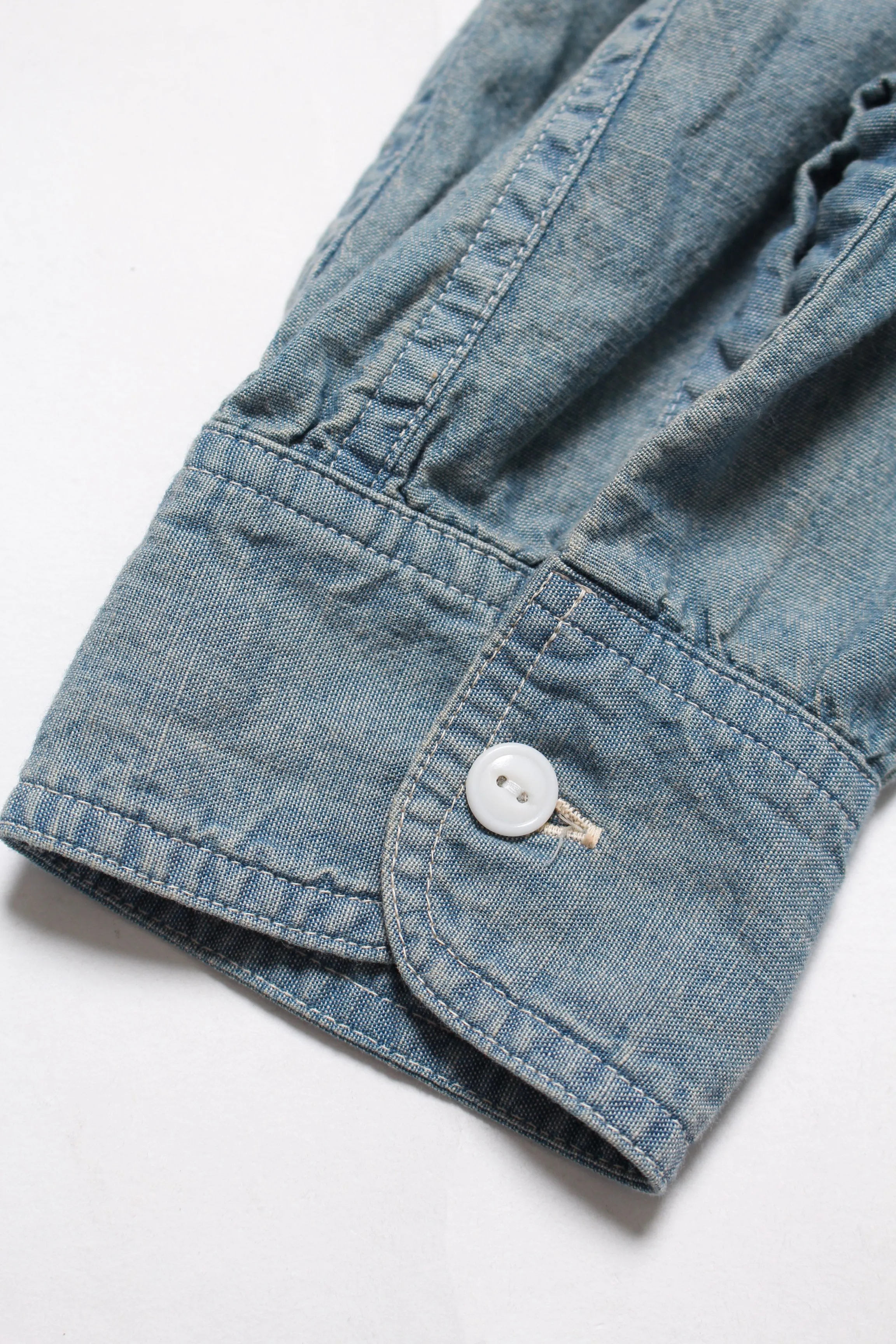 CHAMBRAY SHIRTS SUNBURN AGEING
