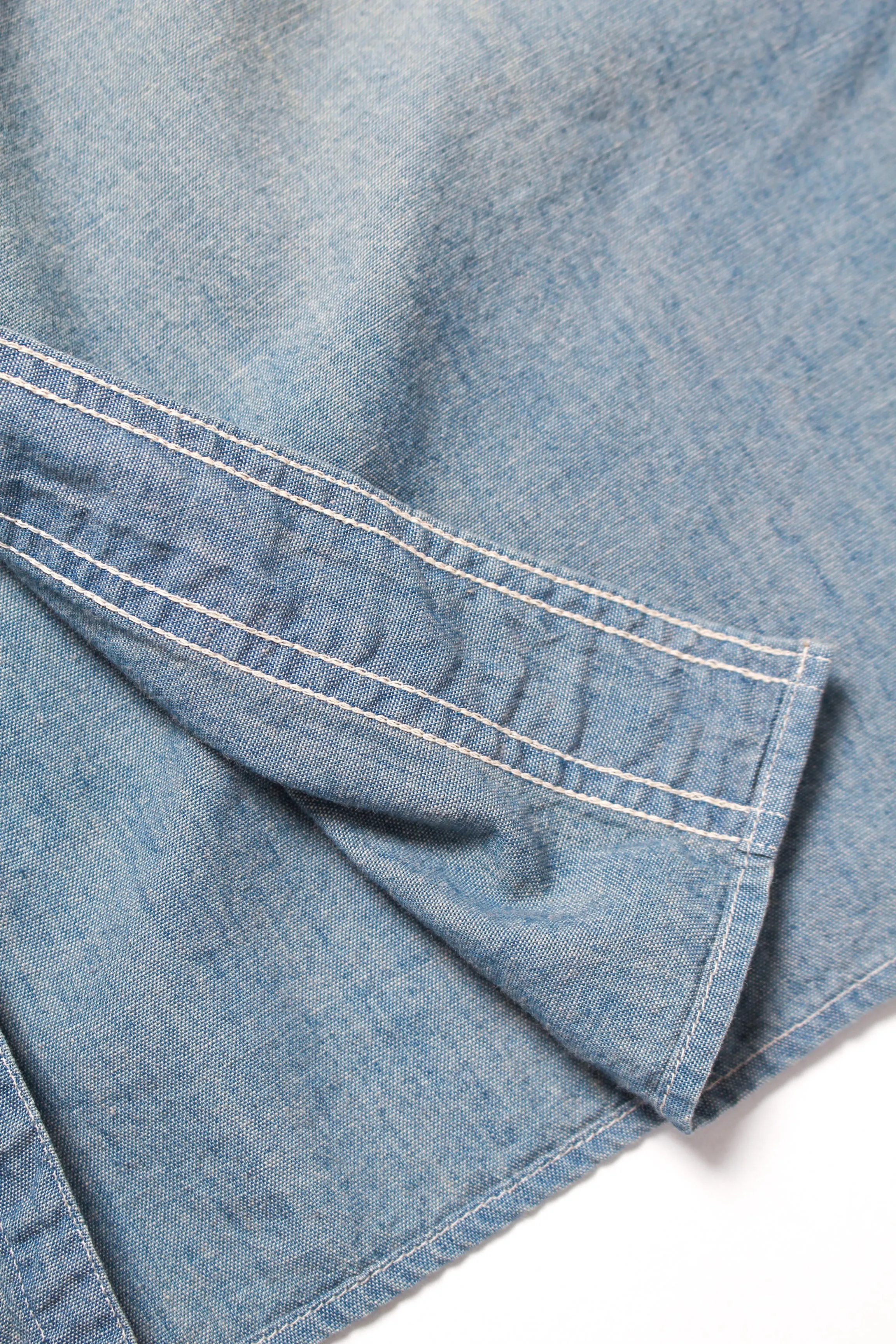 CHAMBRAY SHIRTS SUNBURN AGEING
