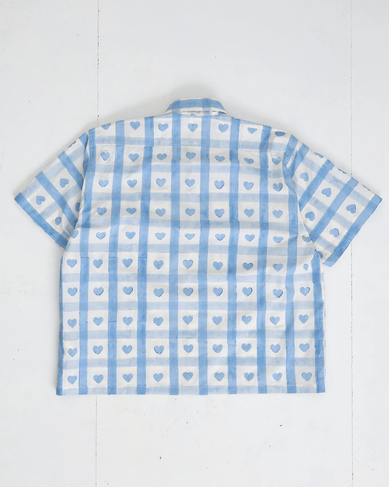 Conch Shirt - Blue Heart