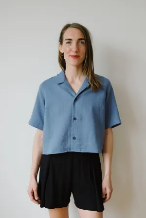 cropped cotton bowling shirt - stone blue