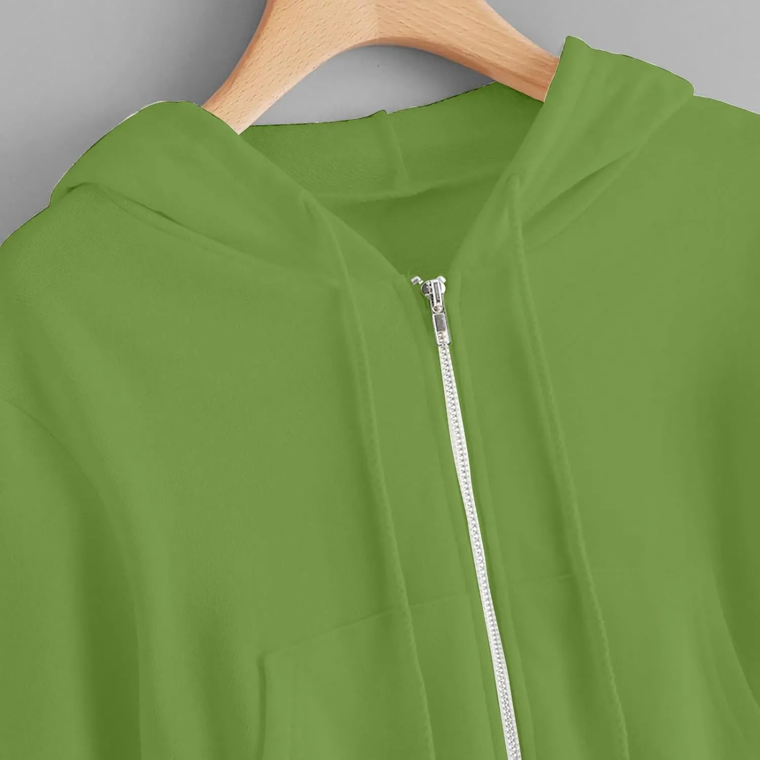 Cropped Sweatshirts for Women Zip Up Cute Hoodies Lightweight Long Sleeve Sweatshirt Slim Fit Jacket with Pockets