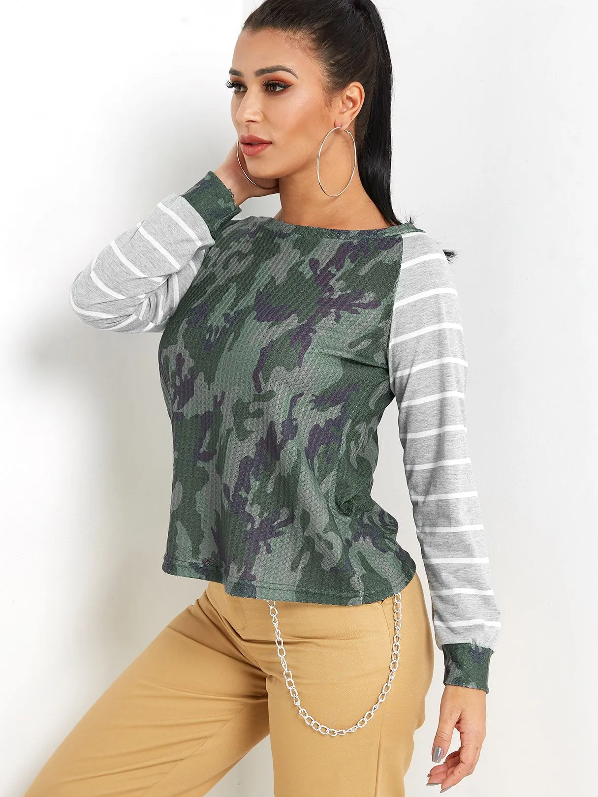Custom Round Neck One Shoulder Stripe Camouflage Long Sleeve Green T-Shirts