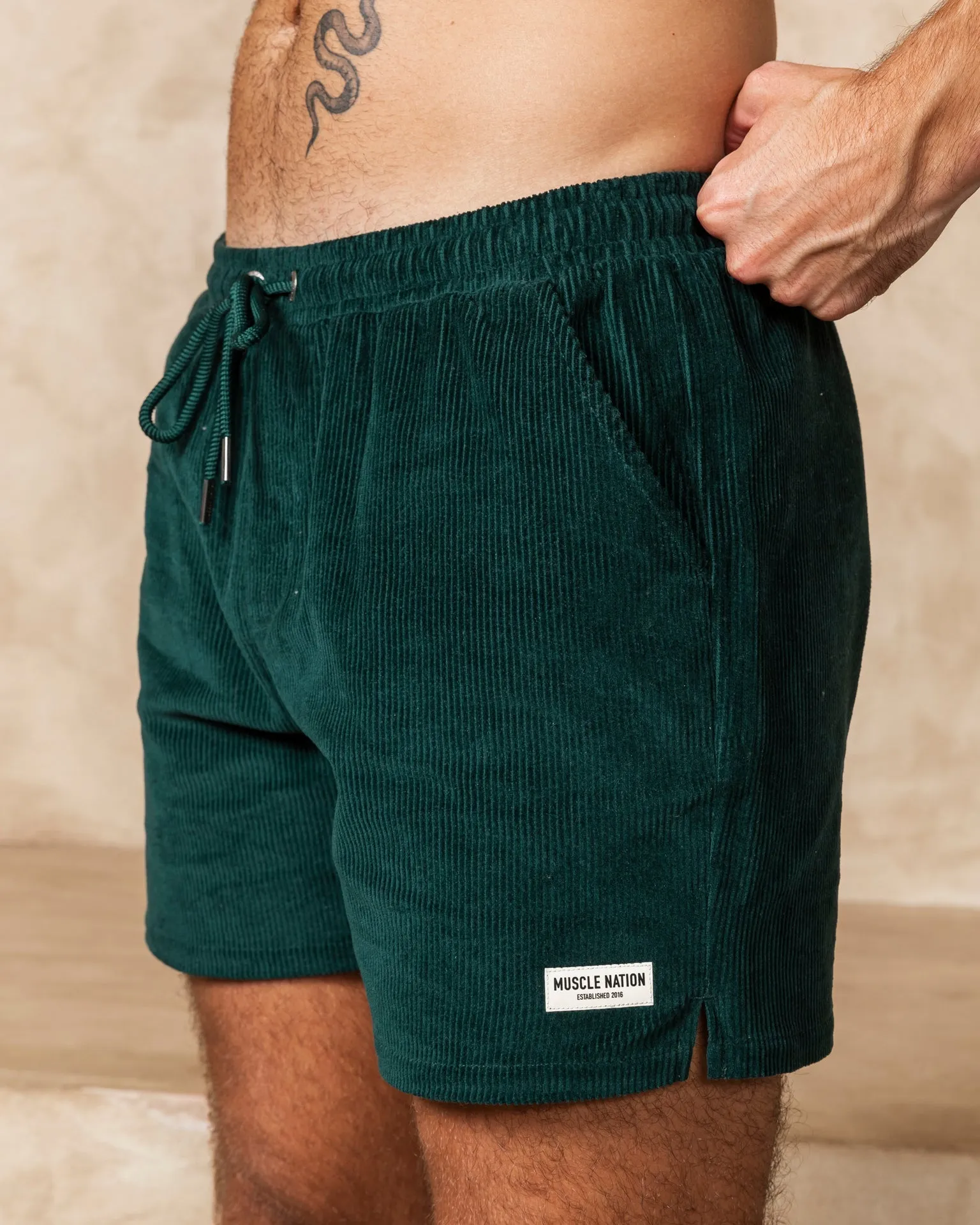 Daily Corduroy Shorts - Sporting Green