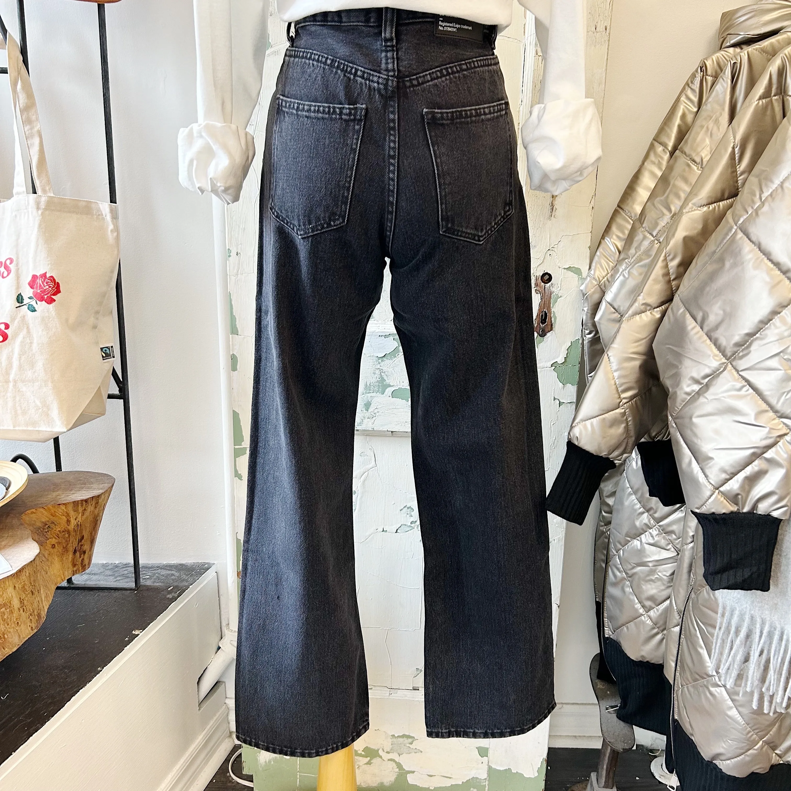Dr. Denim // Echo Straight Leg Jeans Retro Black *Last Size 25