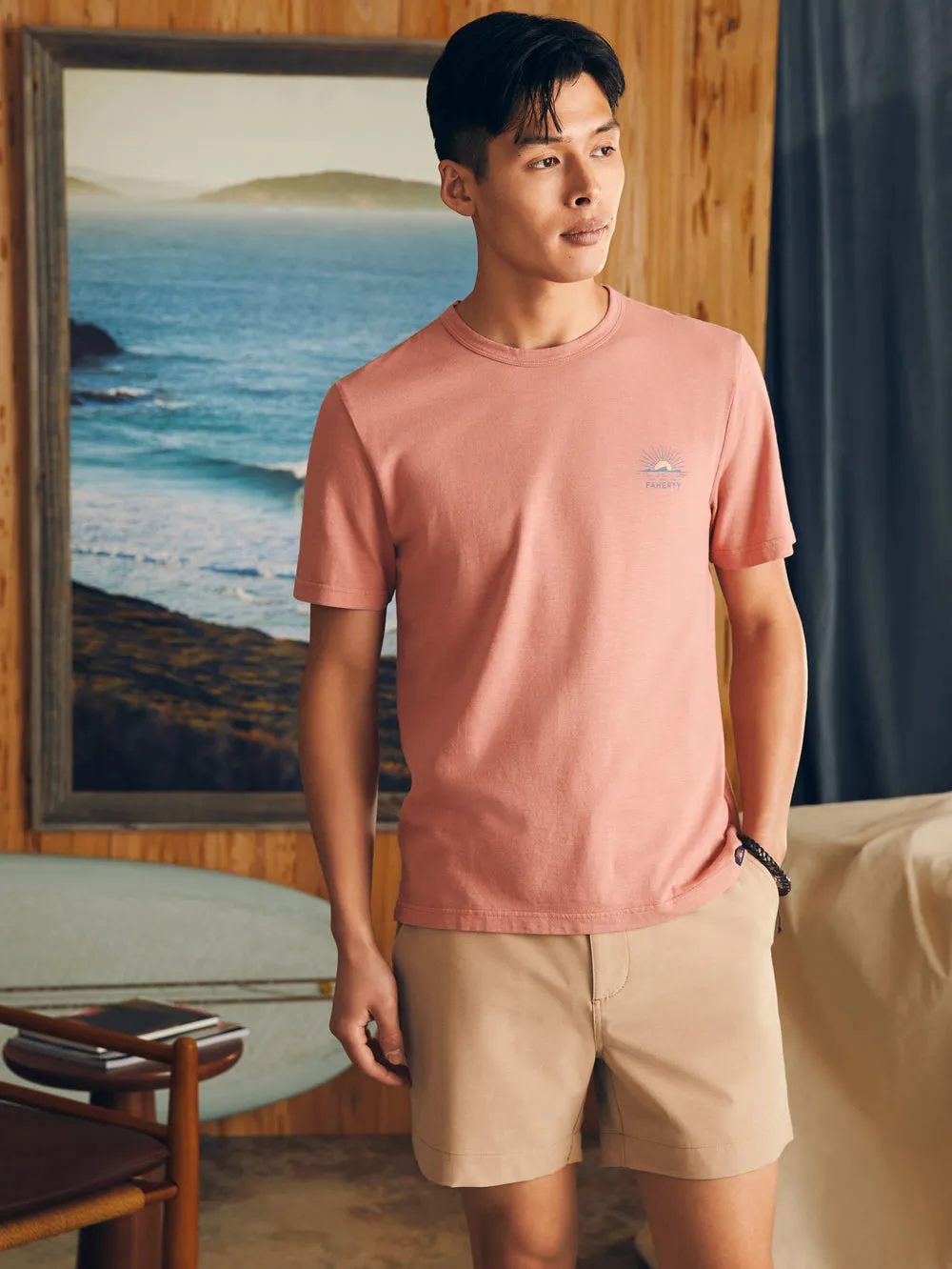 Faherty Sunwashed Graphic Tee in Faded Flag