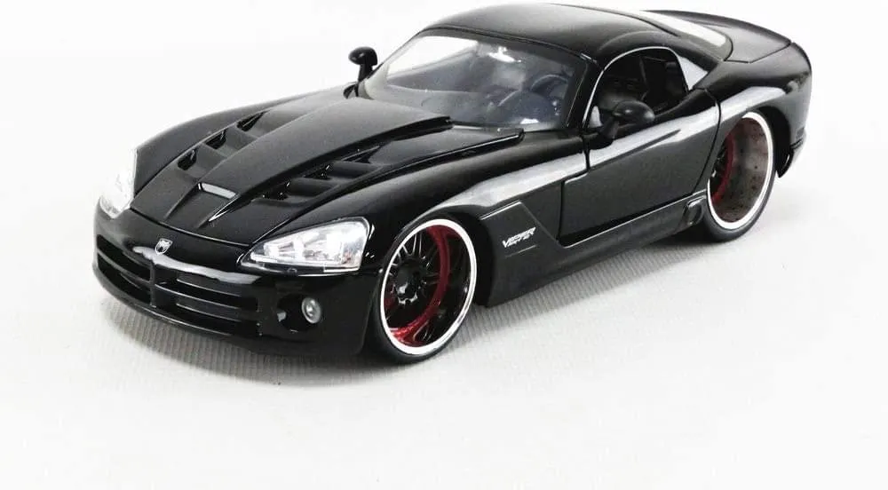 Fast and the Furious Letty's Dodge Viper SRT 1:24 Die Cast Vehicle