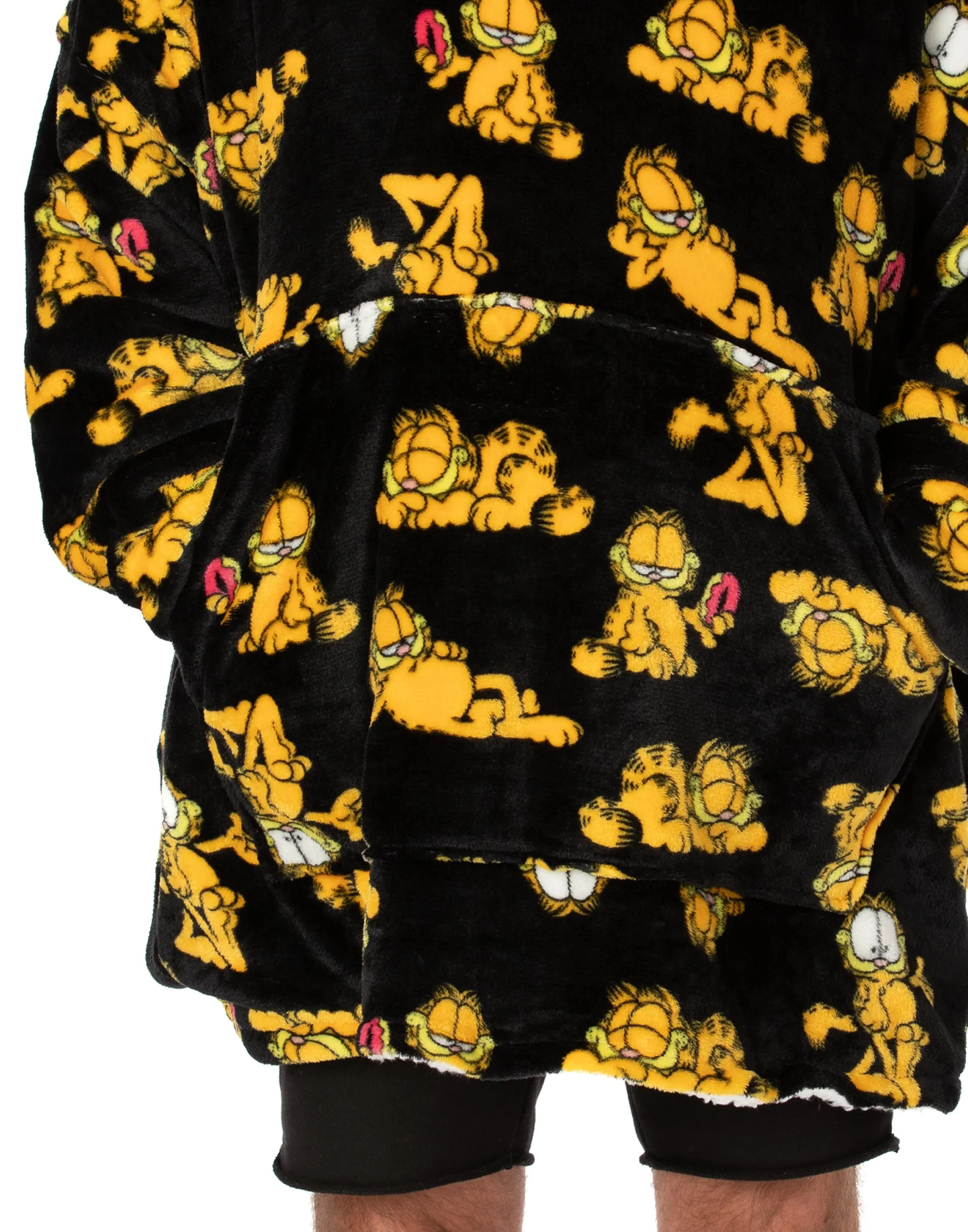 Garfield Adult 'VUddie' Oversized Blanket Hoodie