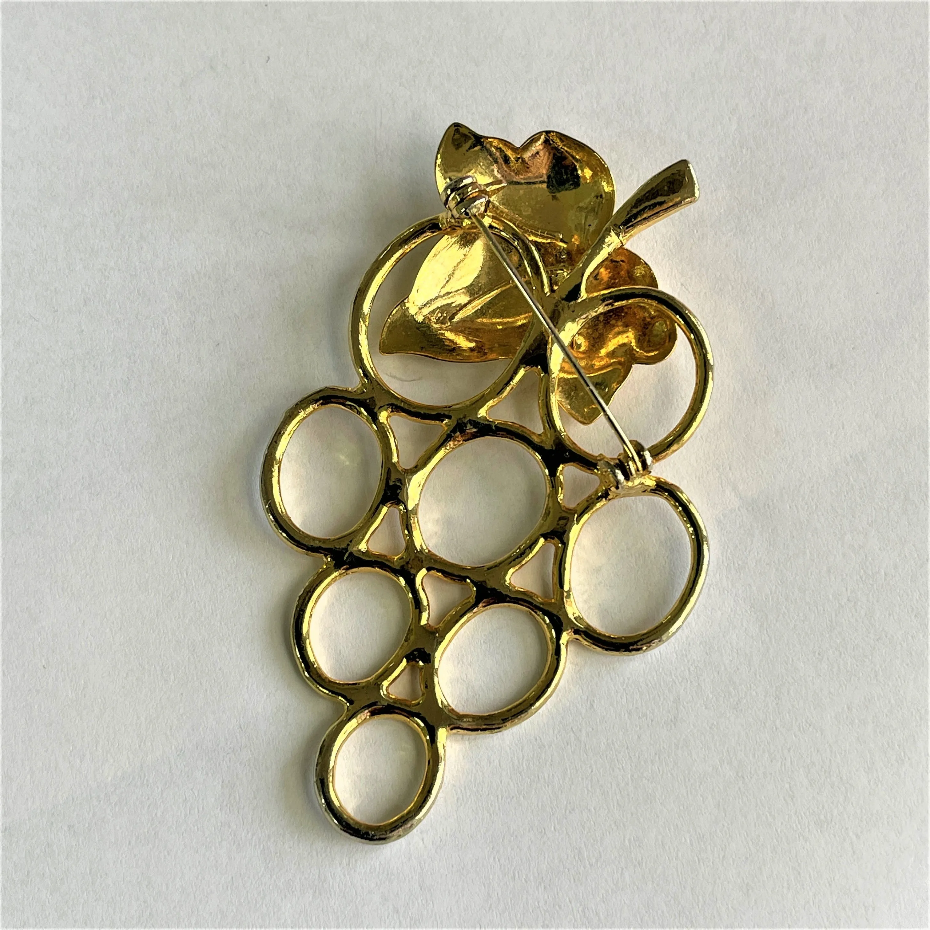 Gold Tone Leaf & Grapes Vintage Brooch