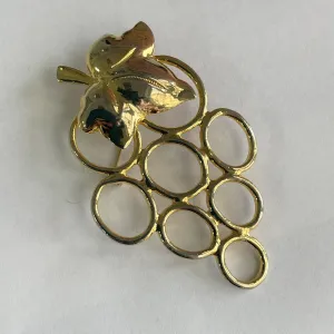 Gold Tone Leaf & Grapes Vintage Brooch