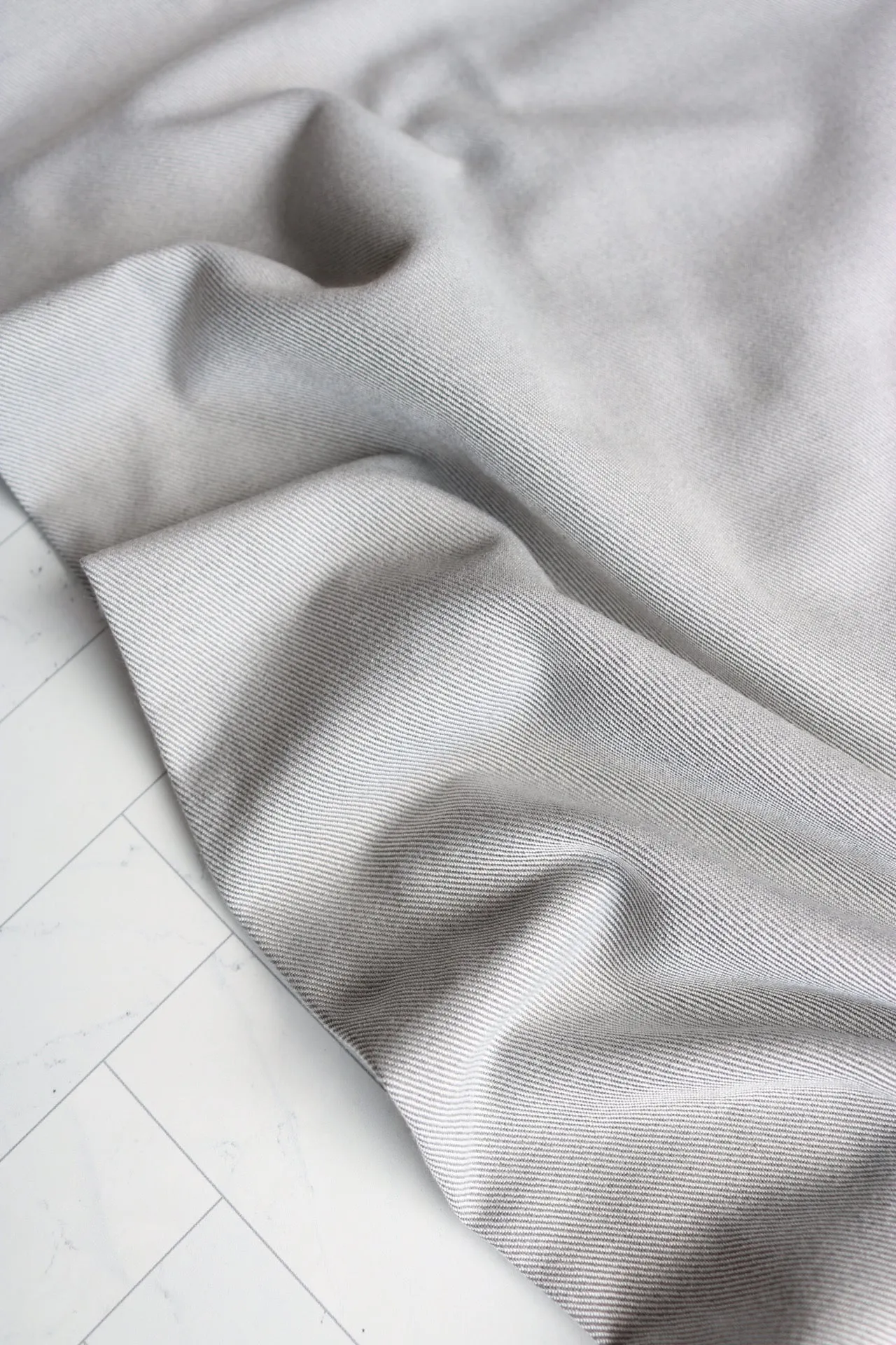 Grey | Seawool Twill Flannel | Robert Kaufman