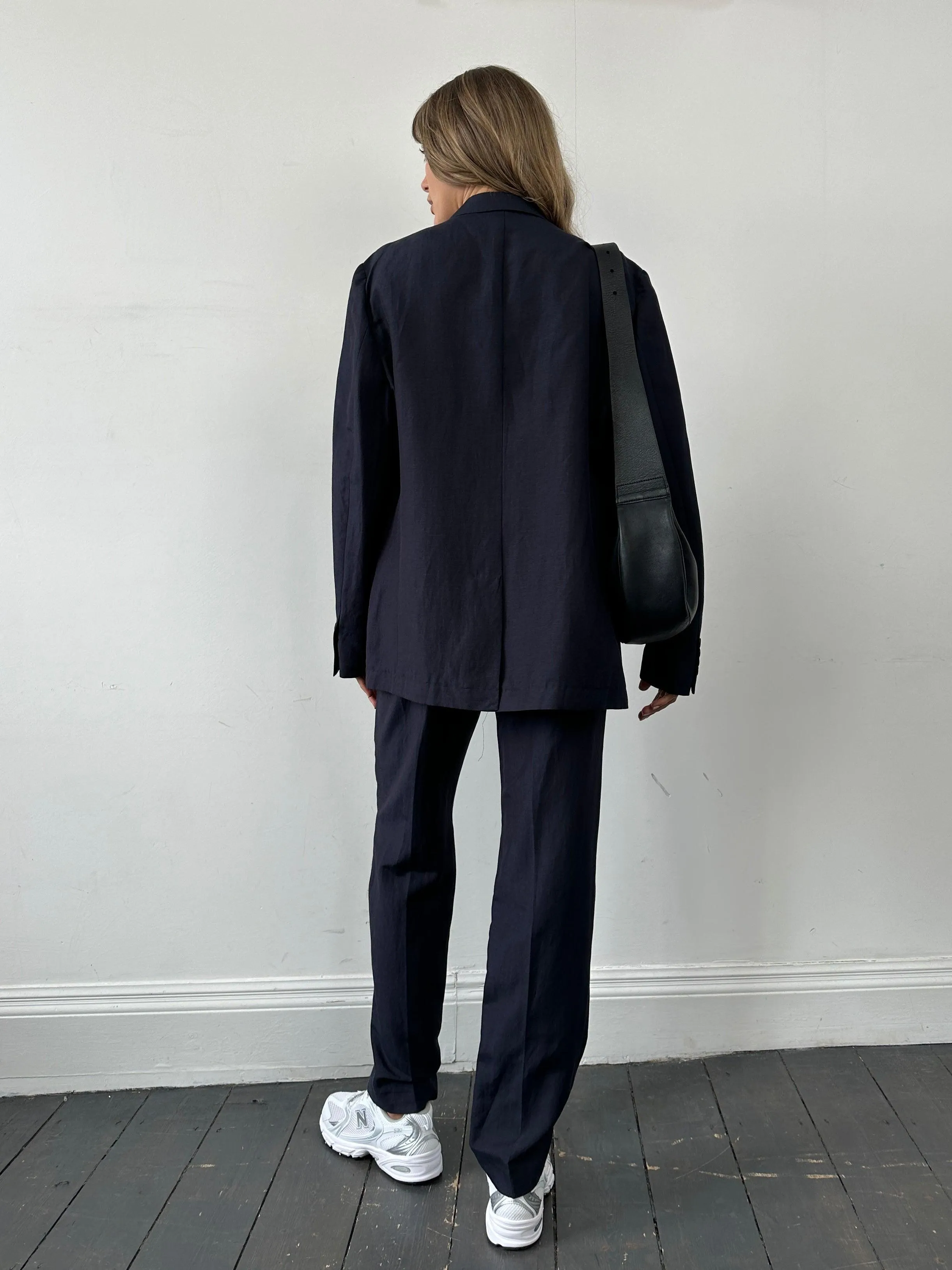 Jaeger Italian Linen Silk Single Breasted Suit - 44R/W33