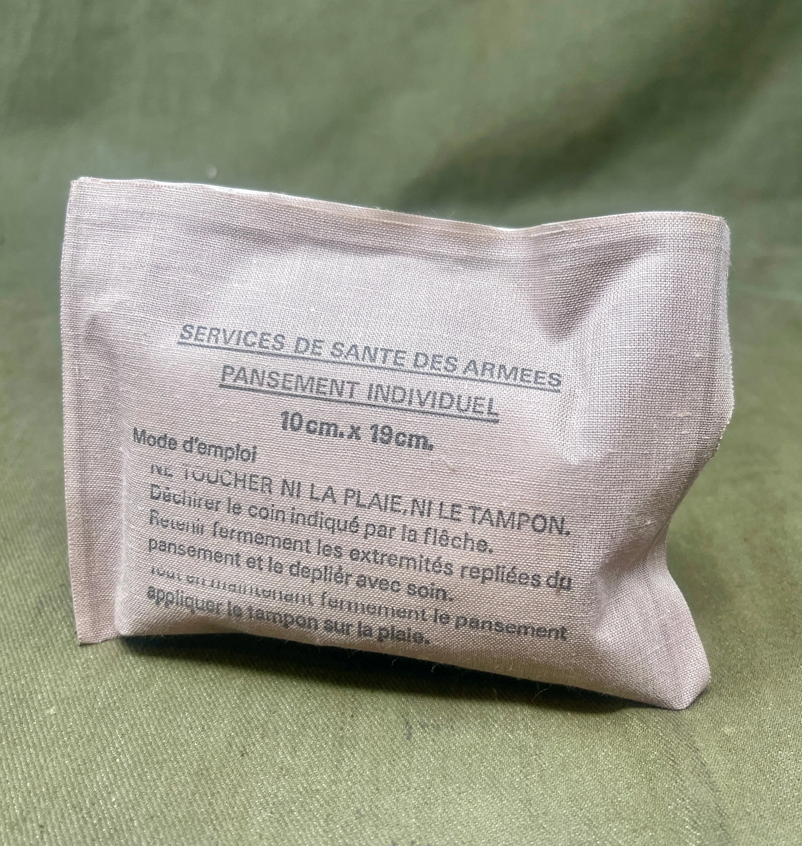 Joint Services Dressing First Aid Field Camouflaged 10x19cm
