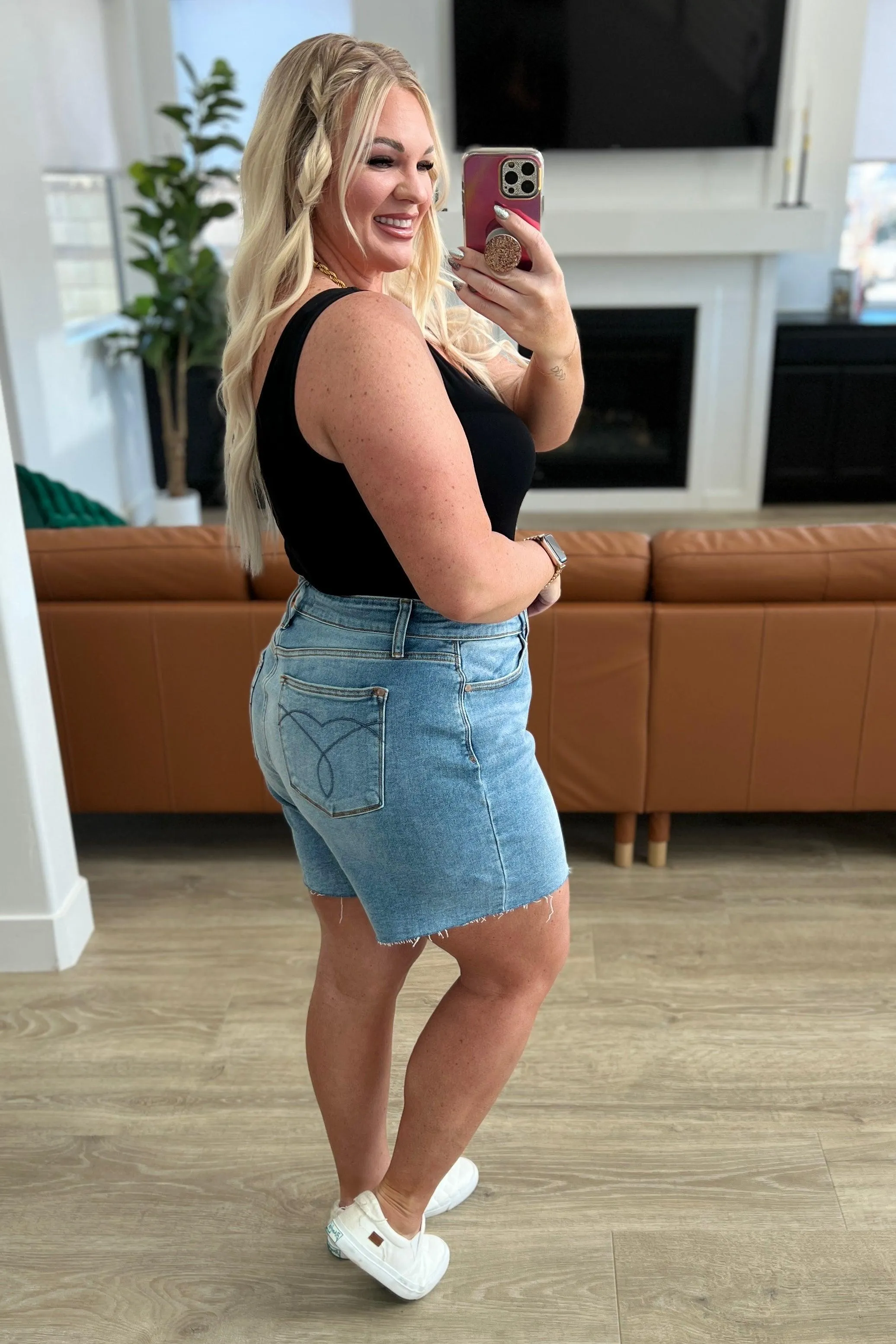 Judy Blue Stretch High Rise Cutoff Denim Shorts