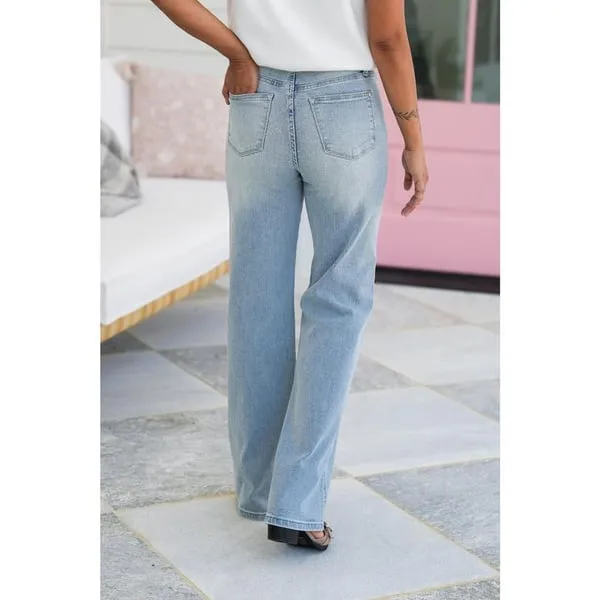 Karleen™ | High-Waisted Vintage Straight-Leg Jeans with Tummy Control