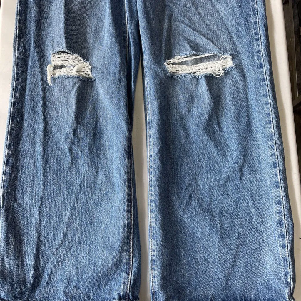 Levis High Waisted Straight Jeans 32