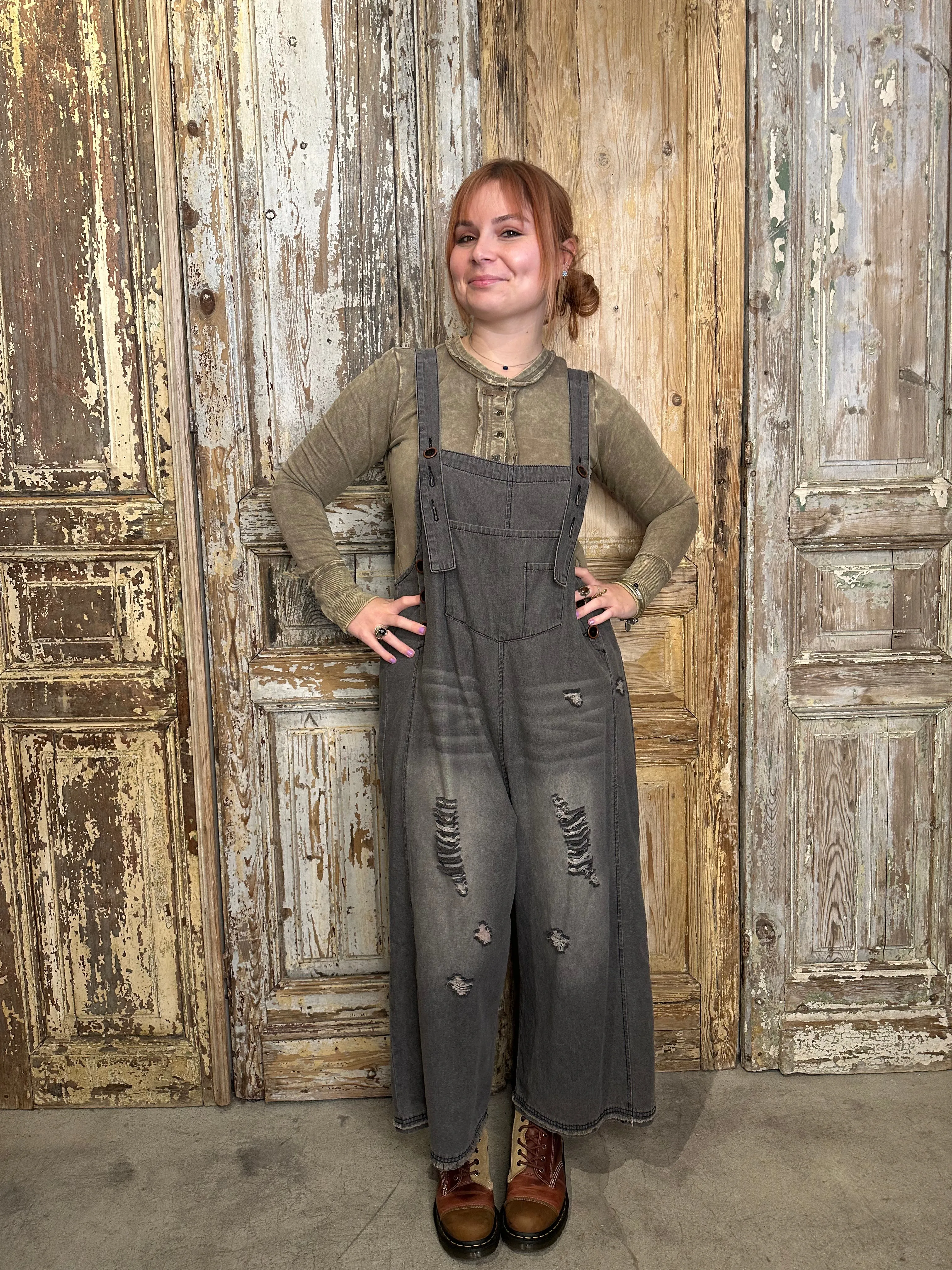 Loose  Distressed Bibs