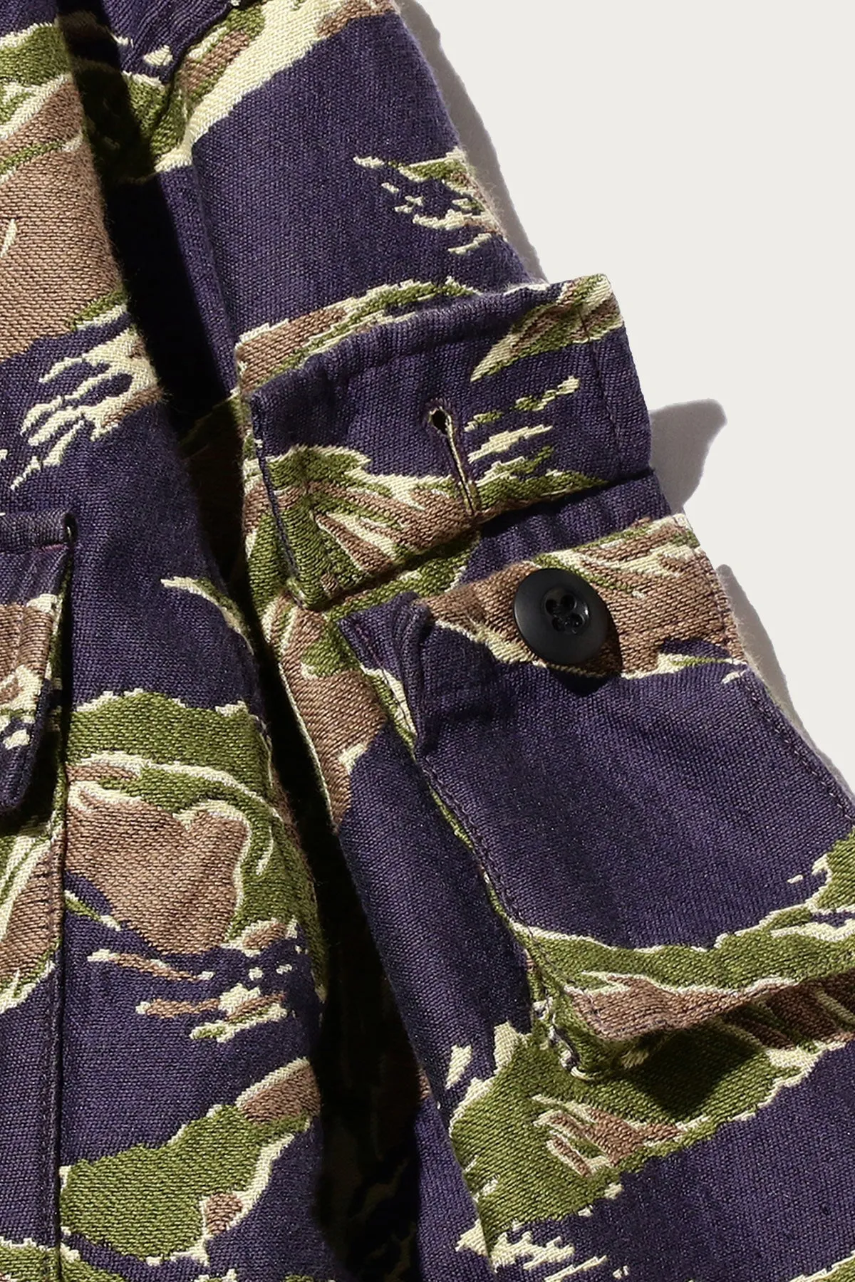 MIL SHT-JACKET - Tiger Stripe Jacquard
