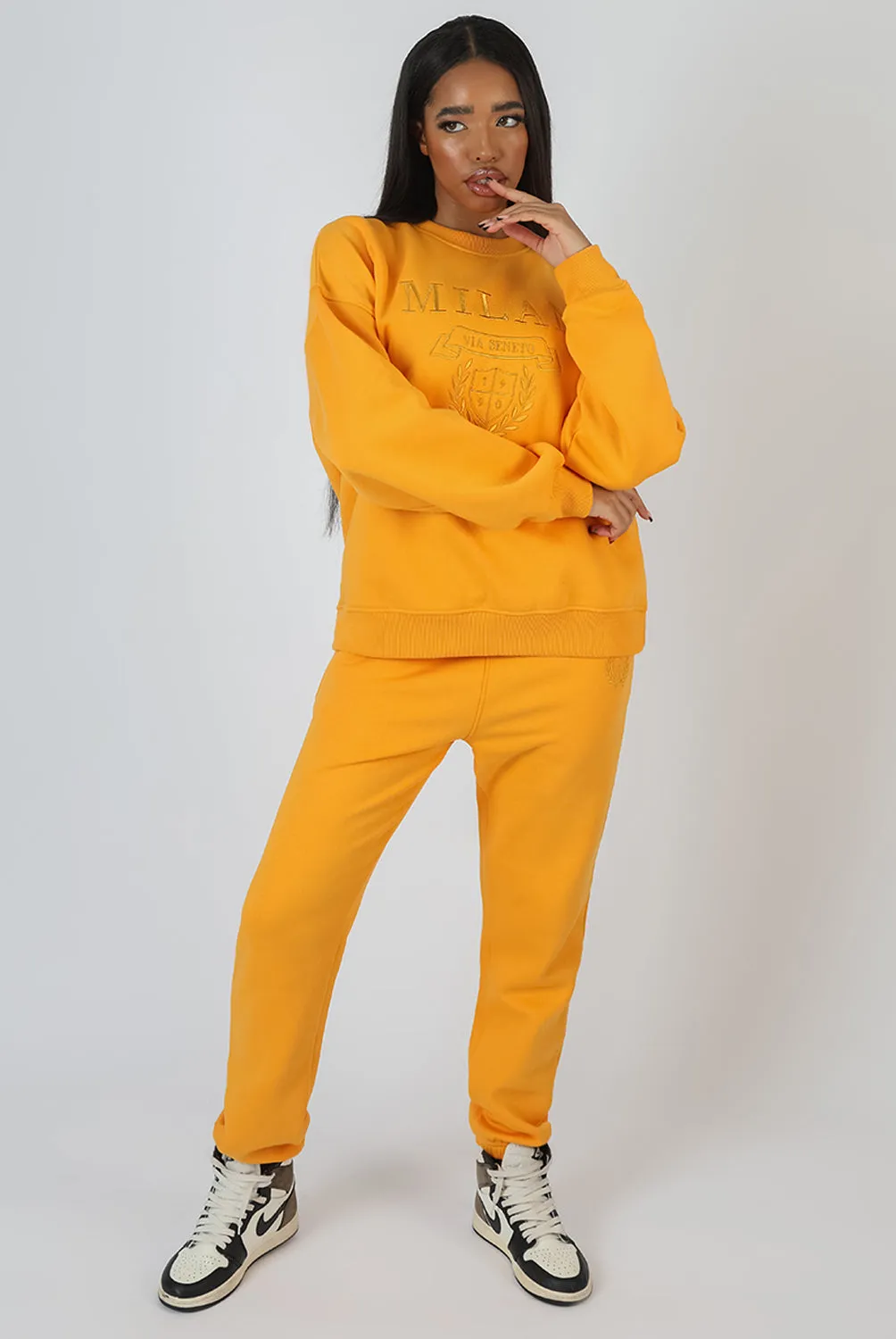 Milan Tonal Embroidered Sweatshirts Mango