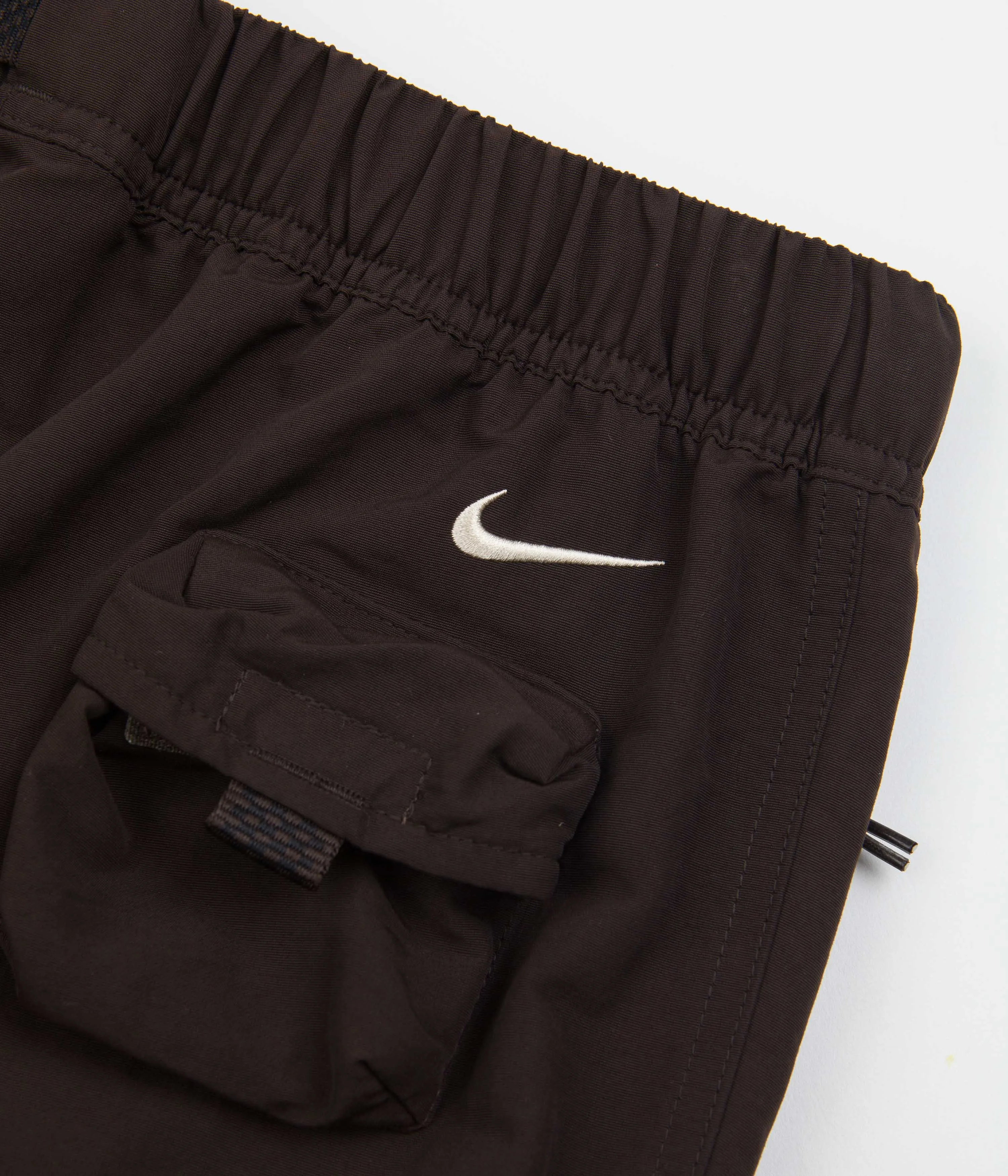 Nike ACG Snowgrass Cargo Shorts - Velvet Brown / Black / Sanddrift