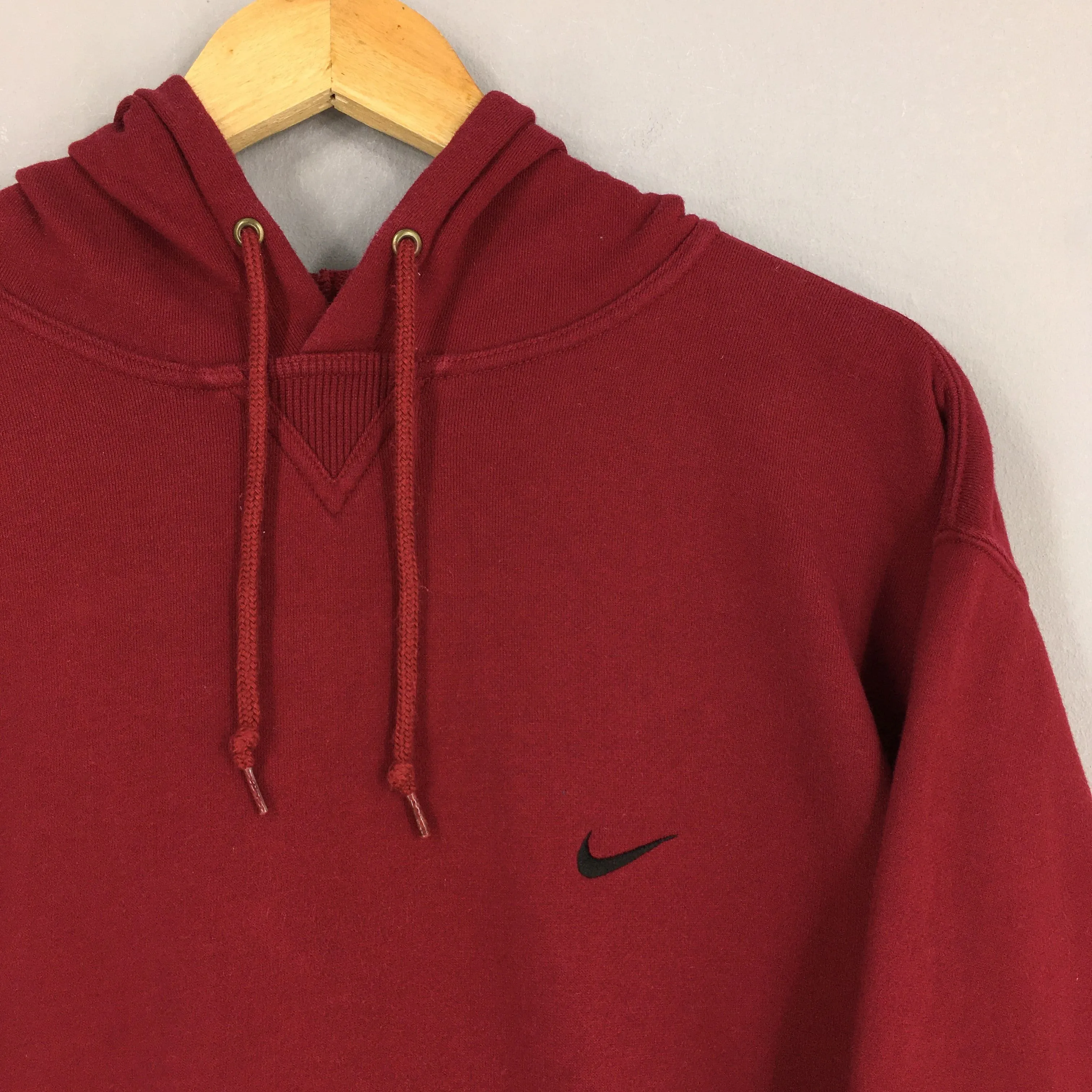 Nike Swoosh Maroon Pullover Hoodie Medium