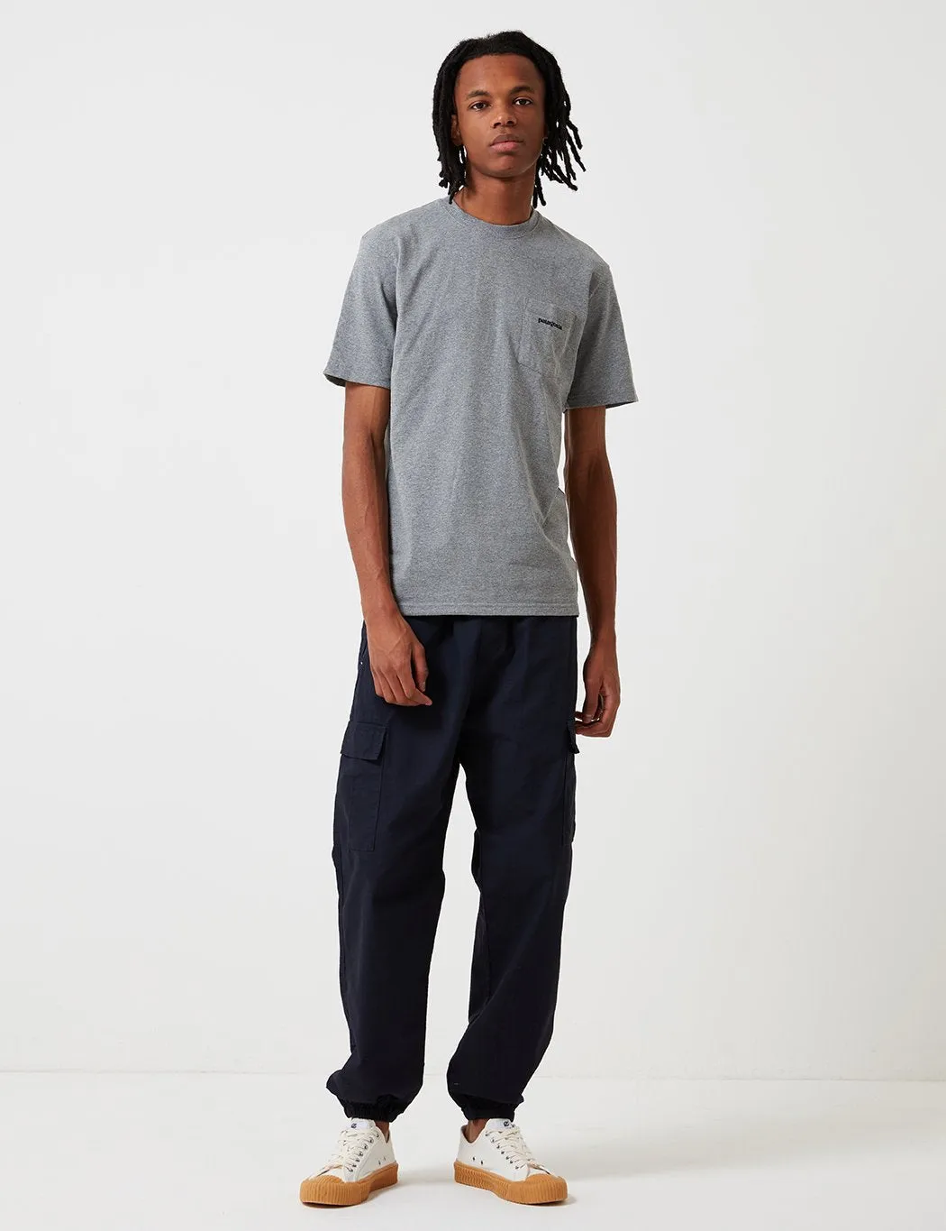 Patagonia P-6 Logo Pocket Responsibili-Tee T-Shirt - Gravel Heather Grey