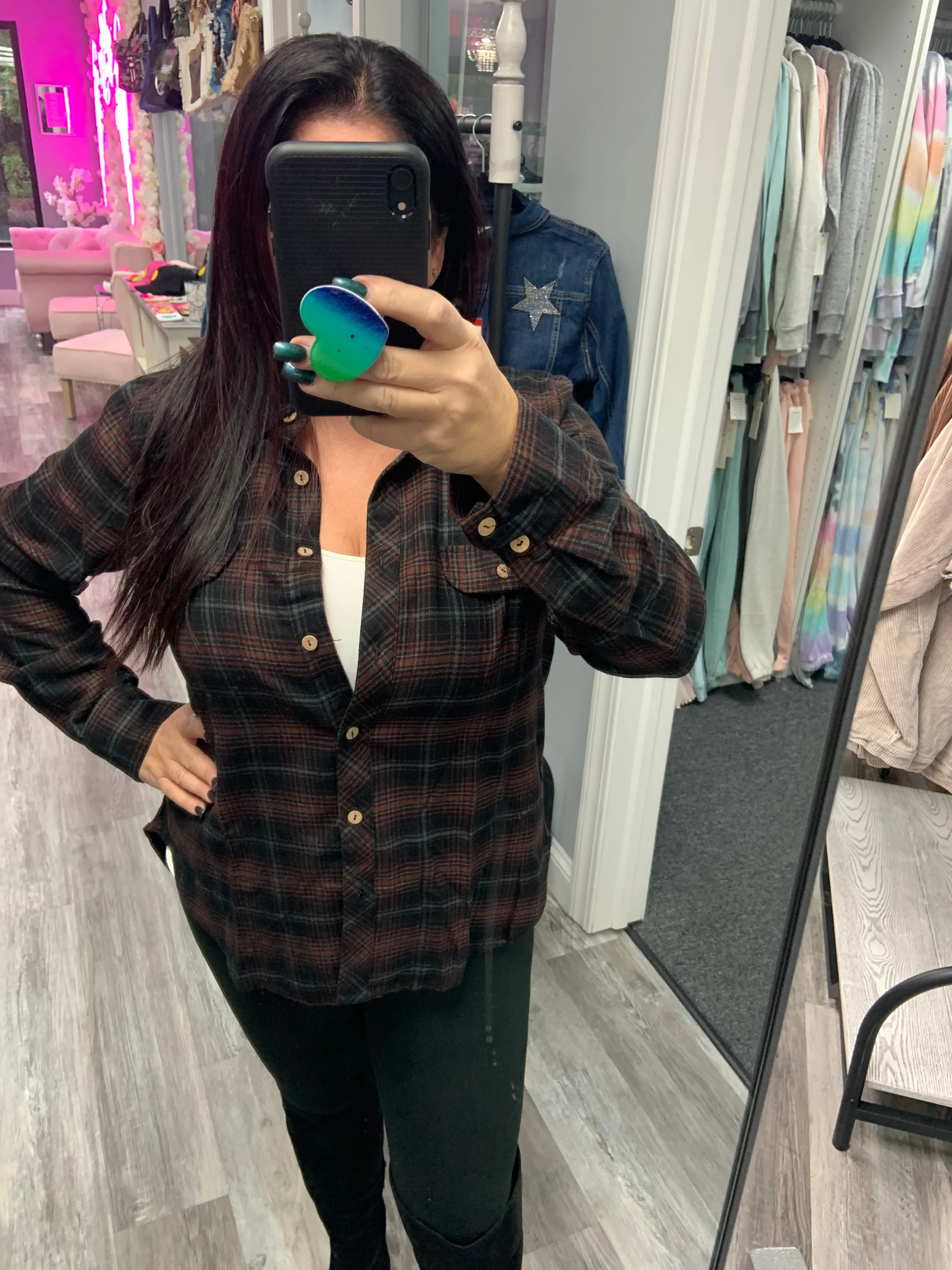 PLAID FLANNEL BUTTON UP - BLACK/BROWN