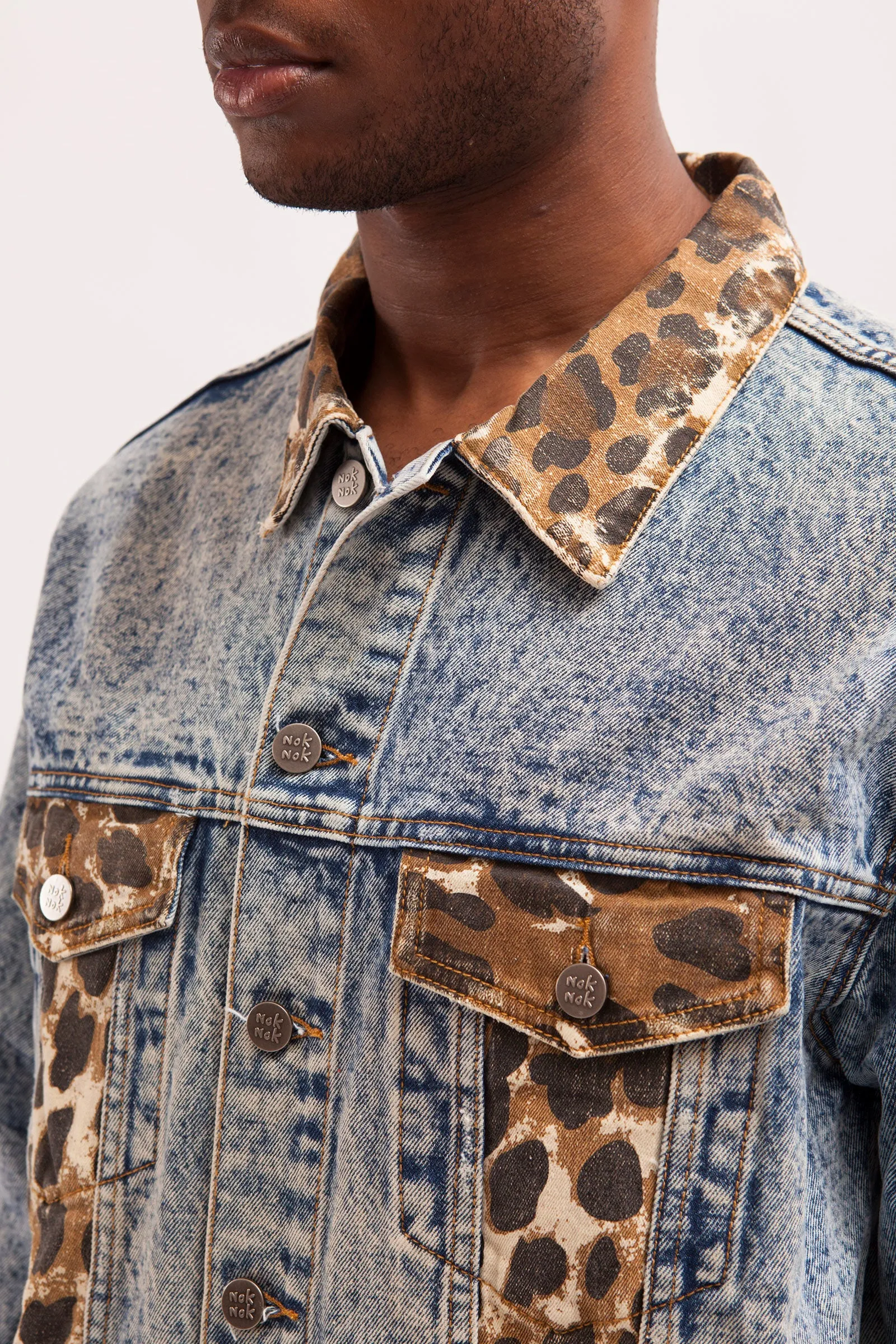 PSYCHO LOVER- VINTAGE WASH OVERSIZED DENIM TRUCKER JACKET WITH LEOPARD PRINTED PANNELS