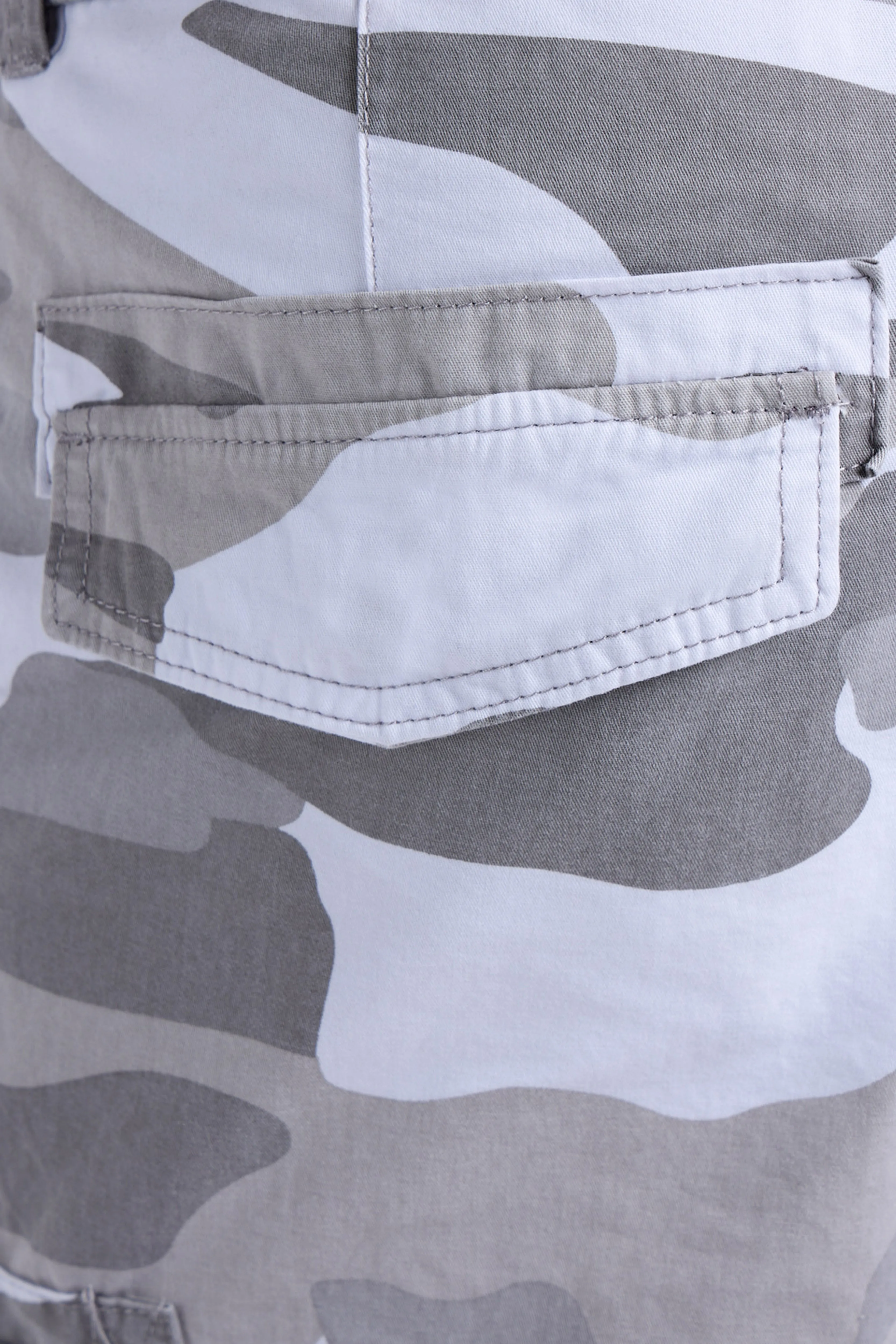 RAW X Men's Belted 12.5" Inseam Cargo Shorts