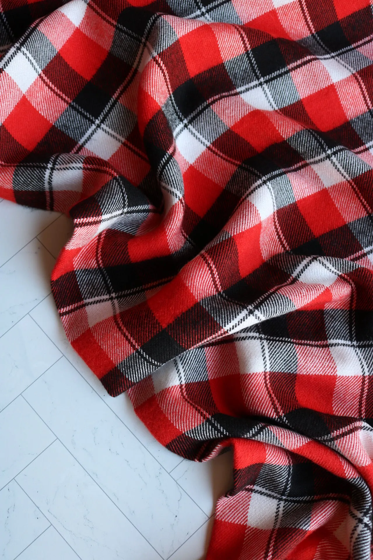 Red Plaid | Seawool Heavy Flannel | Robert Kaufman