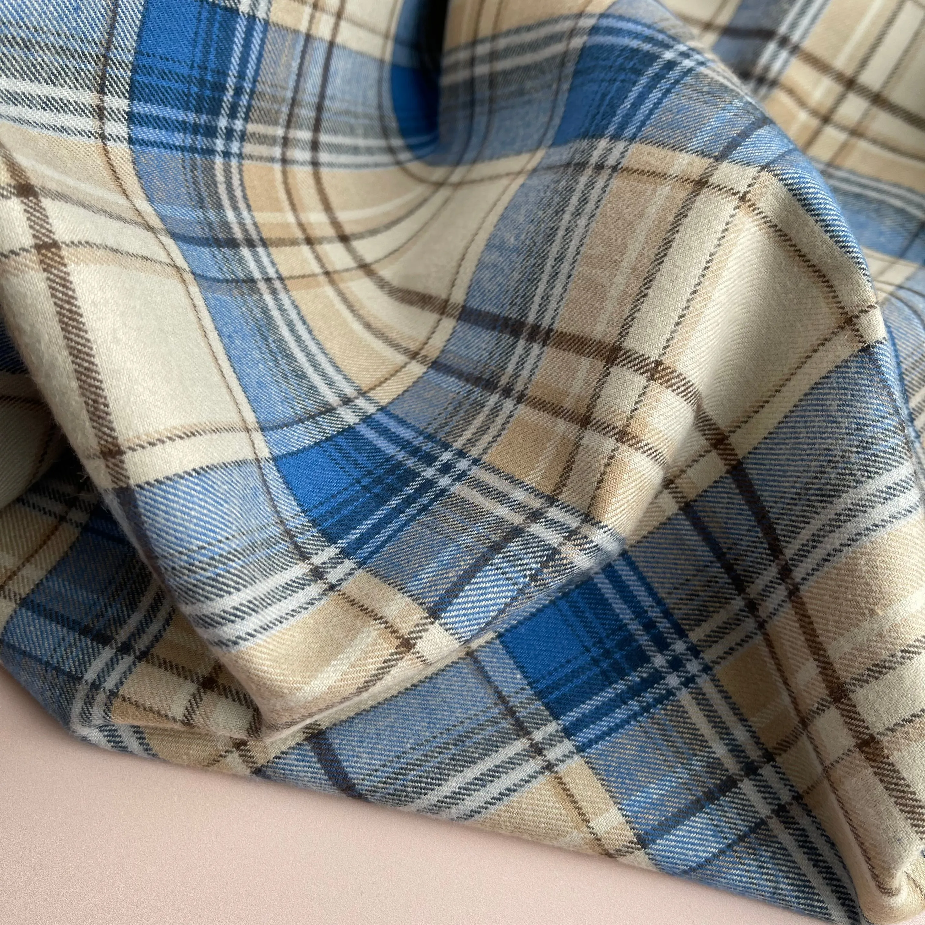REMNANT 1 Metre - Highland Cream & Blue Yarn Dyed Cotton Flannel