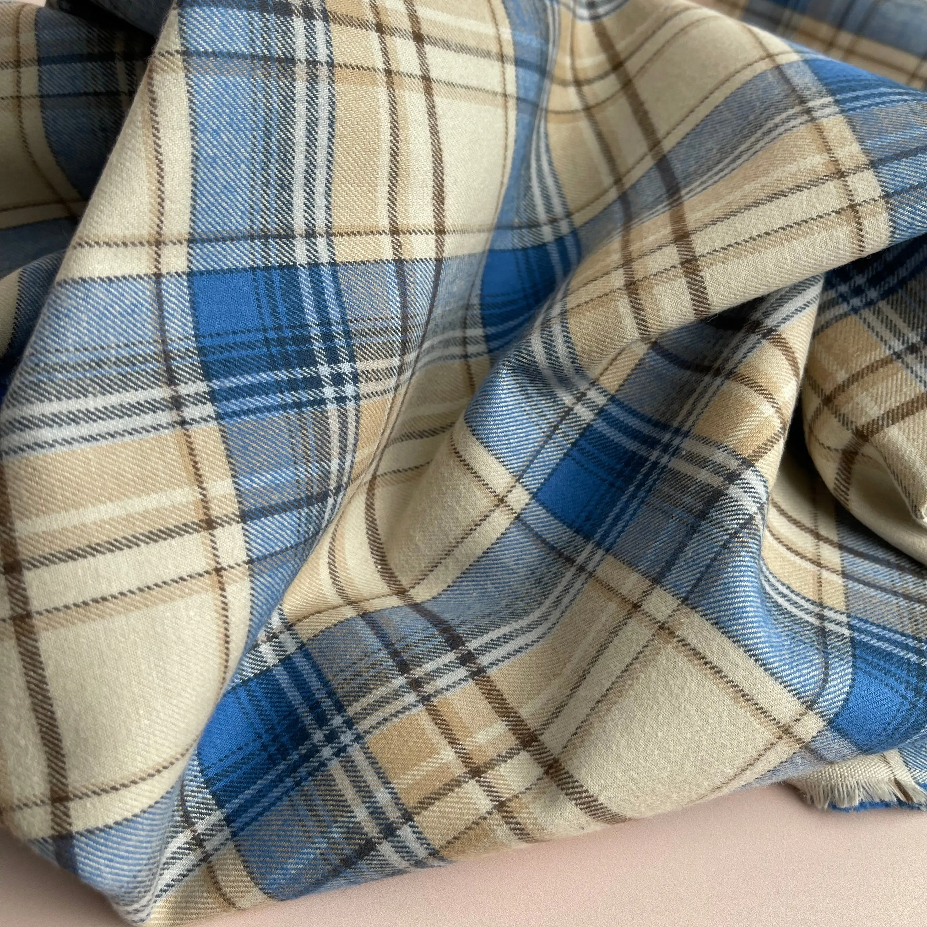 REMNANT 1 Metre - Highland Cream & Blue Yarn Dyed Cotton Flannel