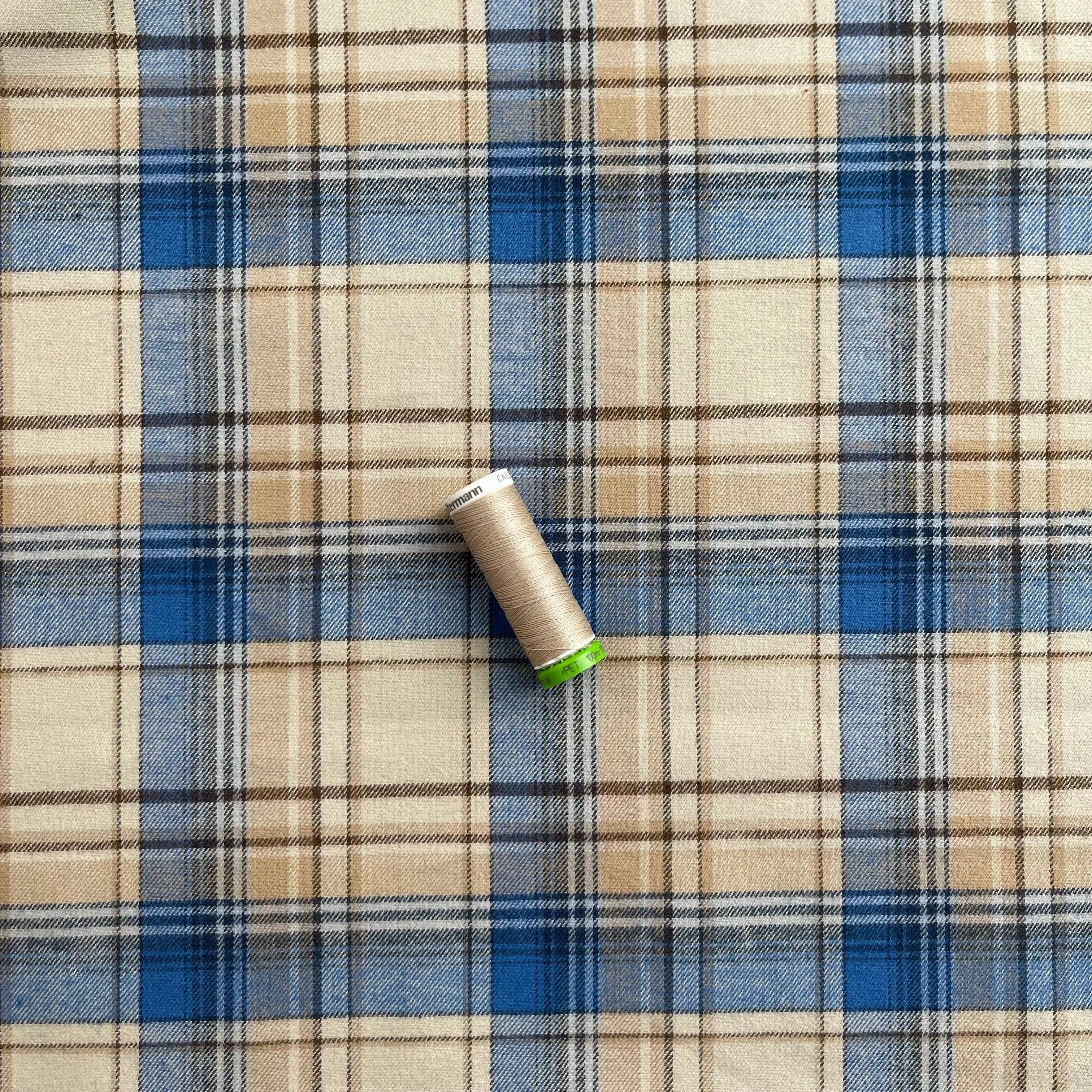 REMNANT 1 Metre - Highland Cream & Blue Yarn Dyed Cotton Flannel