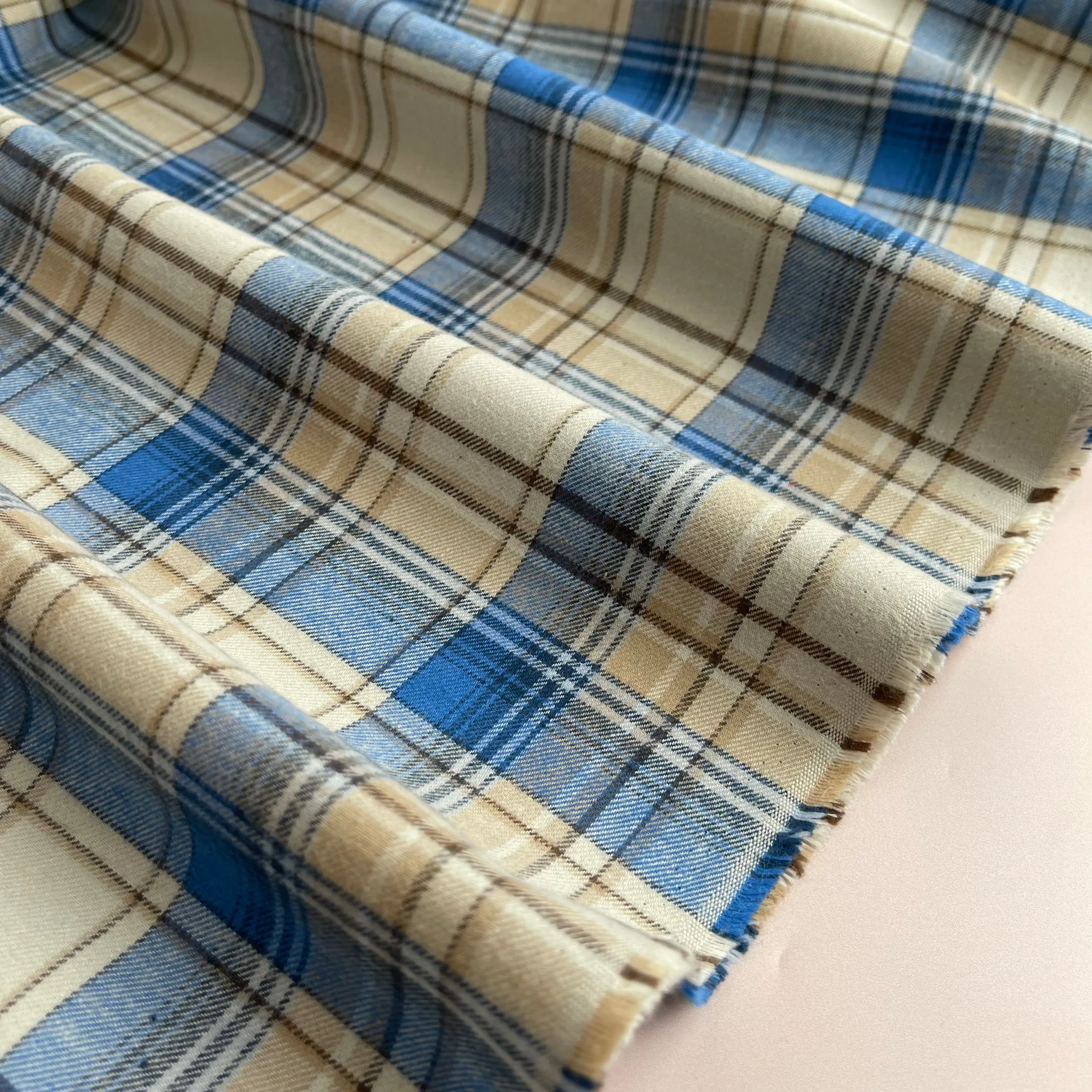 REMNANT 1 Metre - Highland Cream & Blue Yarn Dyed Cotton Flannel