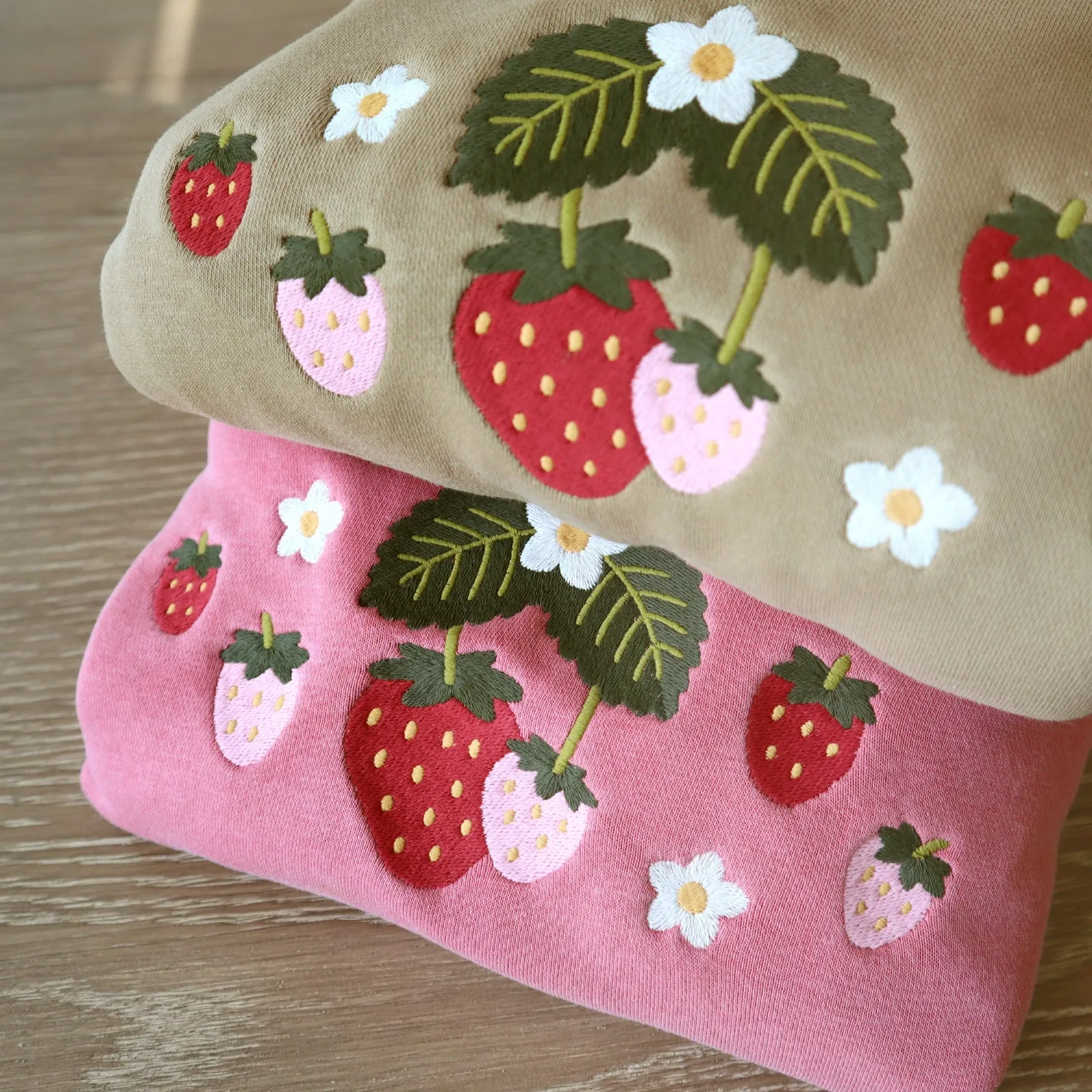 Sandstone "Strawberry" Embroidered Sweatshirt