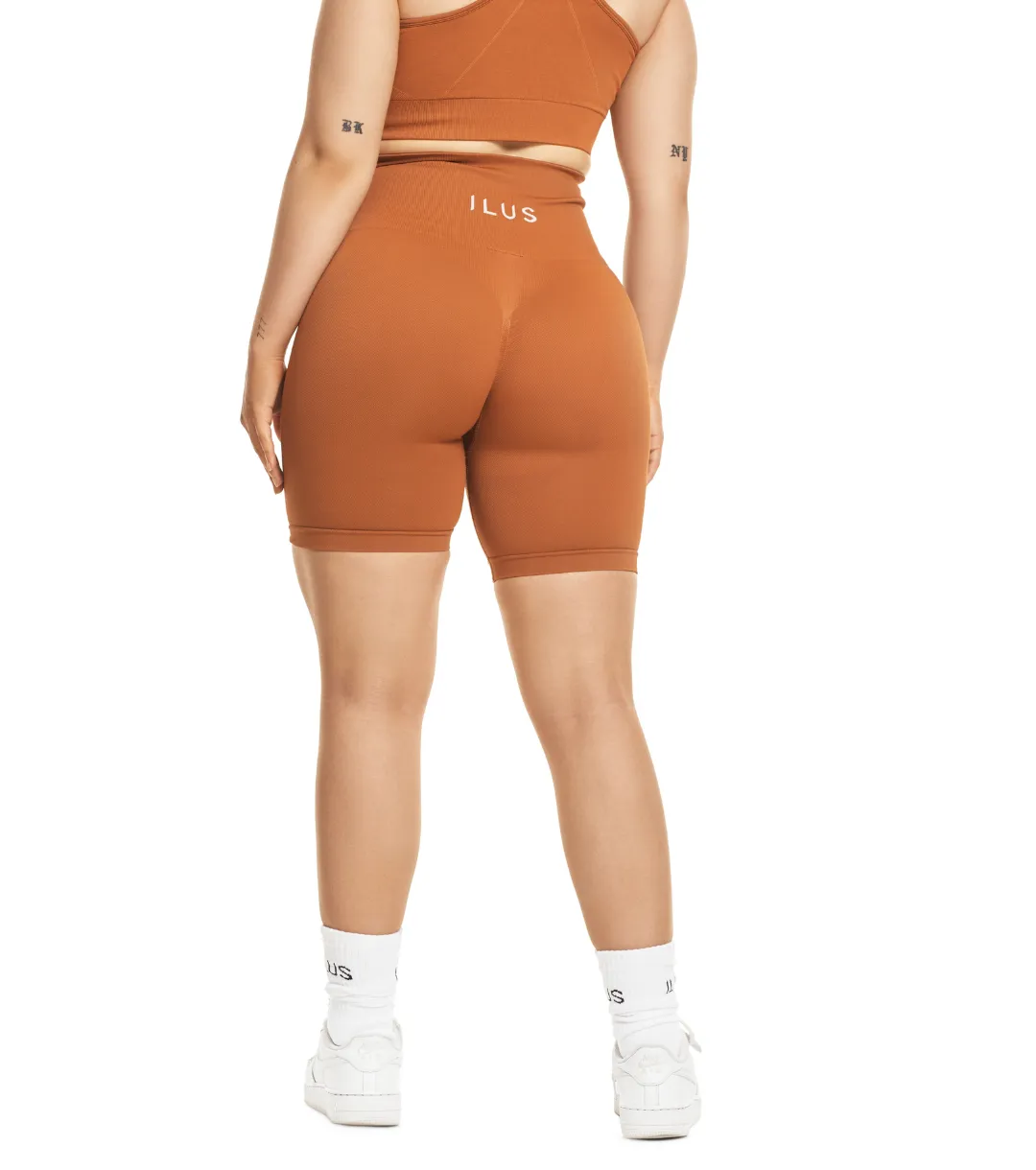 seamLUX™ INTENSIFY SHORTS