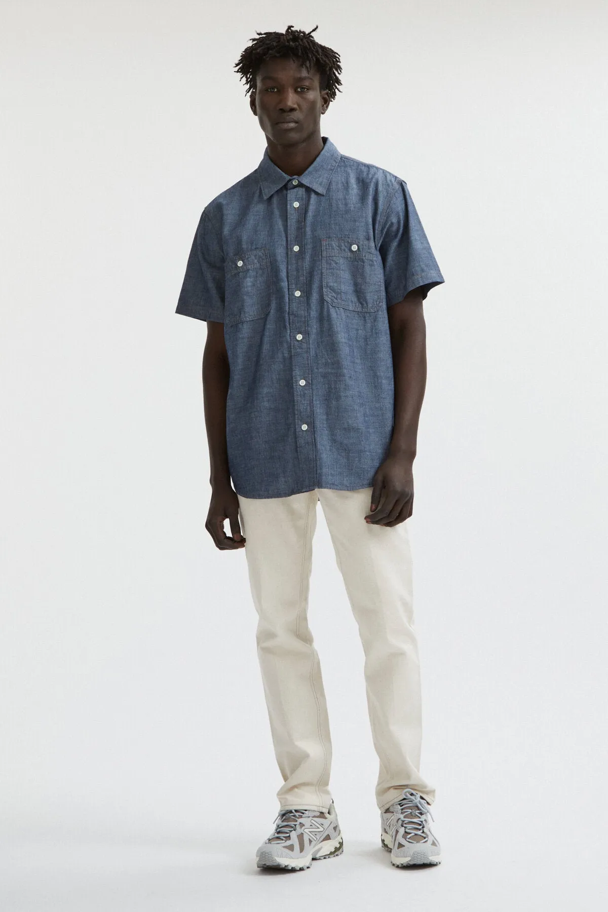 SHORT SLEEVE CHAMBRAY SHIRT