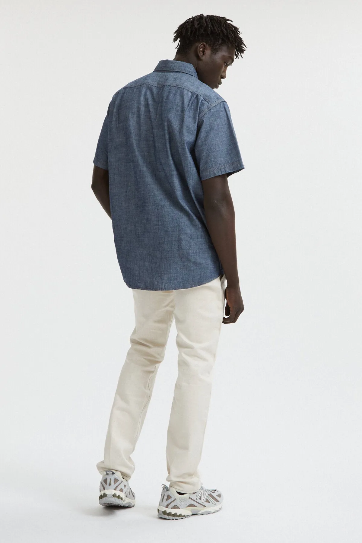 SHORT SLEEVE CHAMBRAY SHIRT